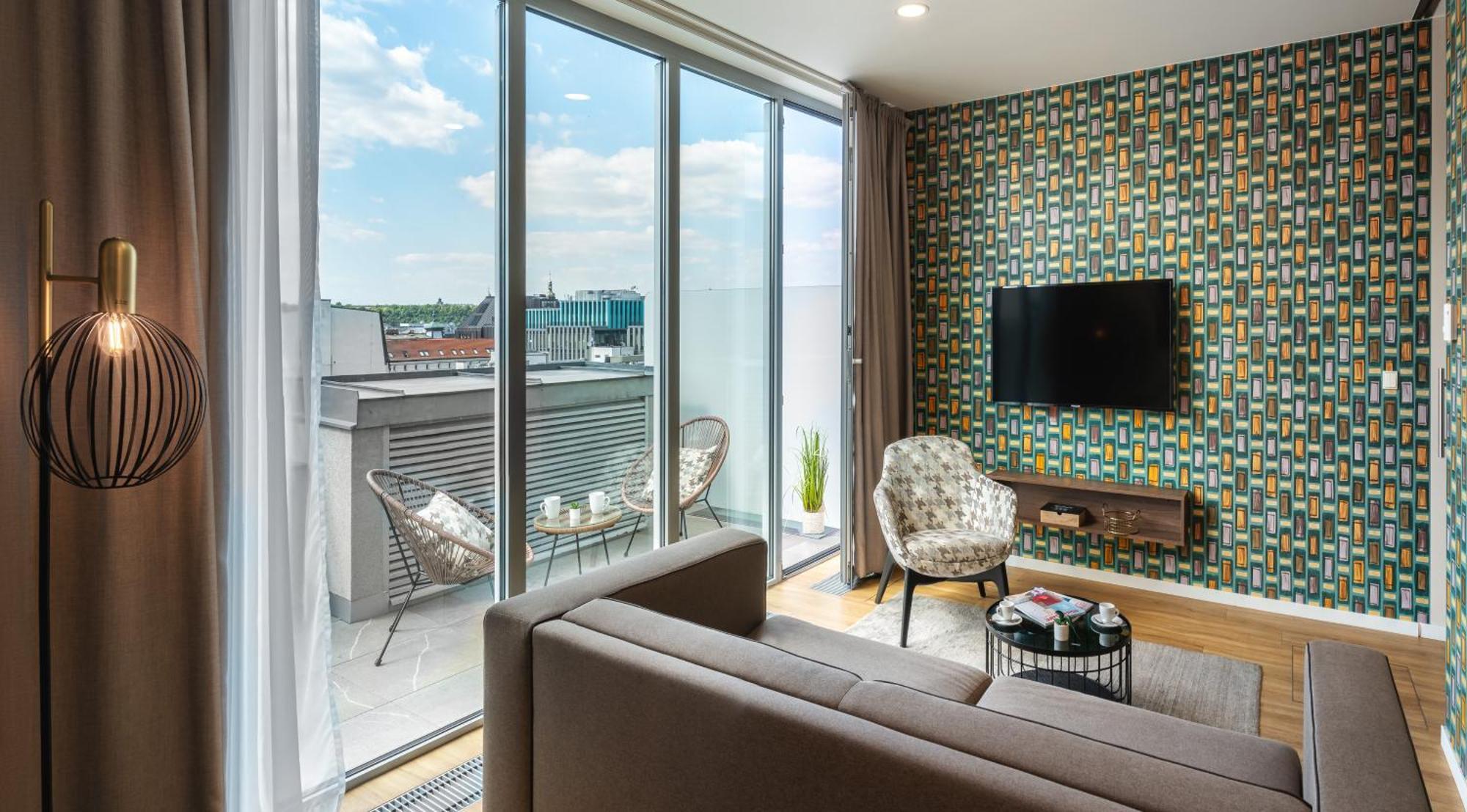 Vn17 Rooftop By Adrez Aparthotel Praga