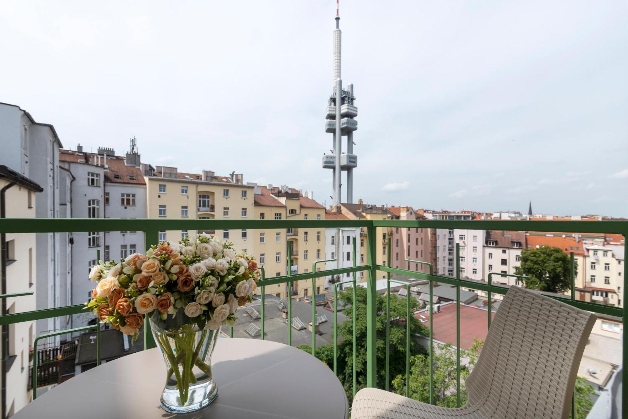 Encore Boutique By Dwellfort Praga