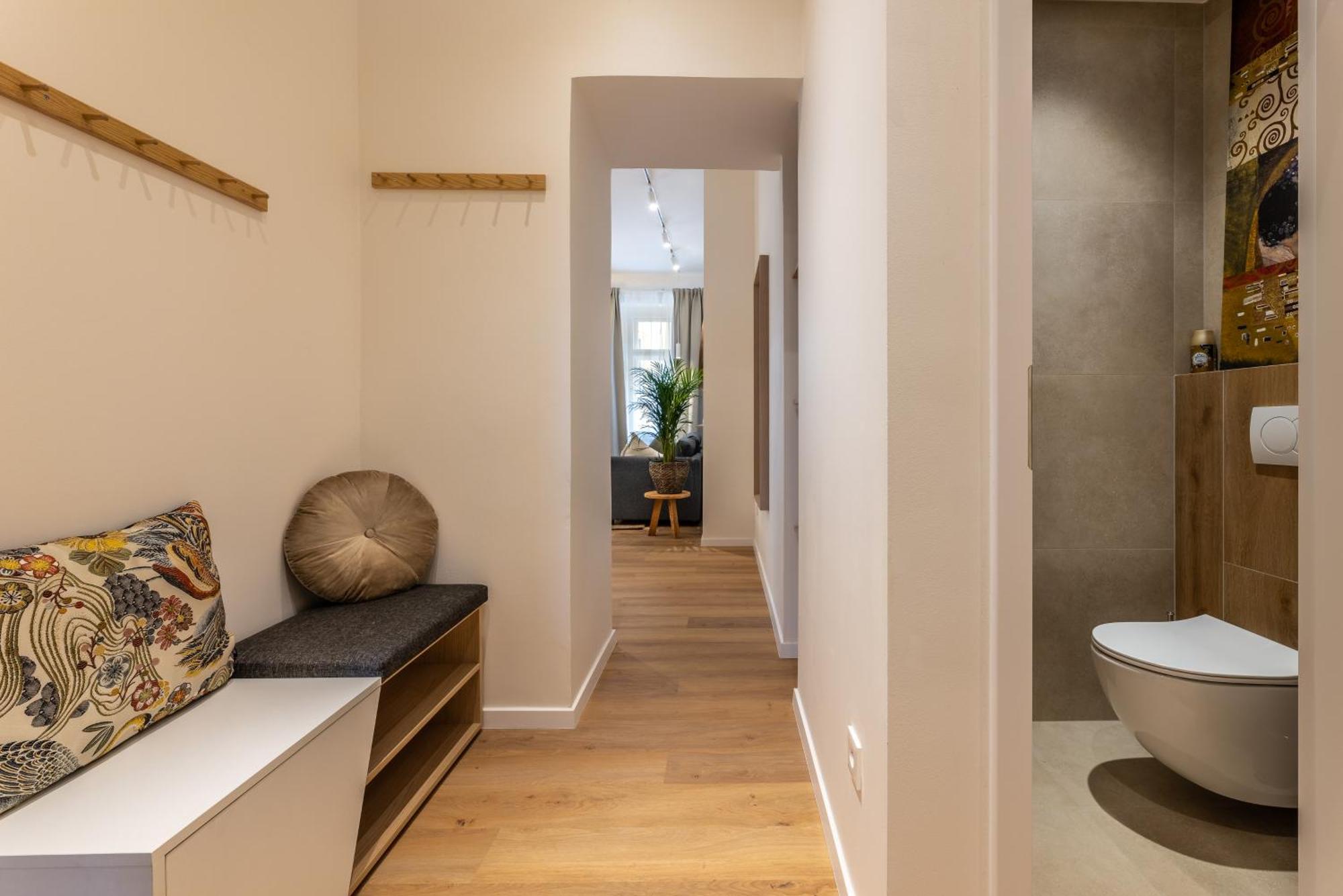 Boho Renovated Close To National Theather Apartamento Praga