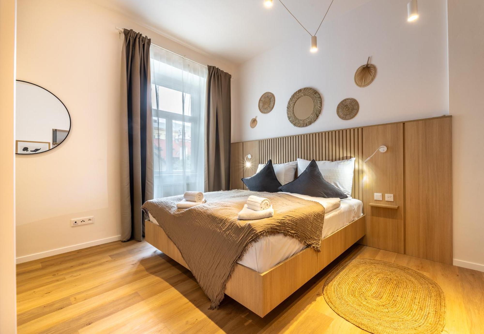 Apartamento Boho Renovated Close To National Theather Praga