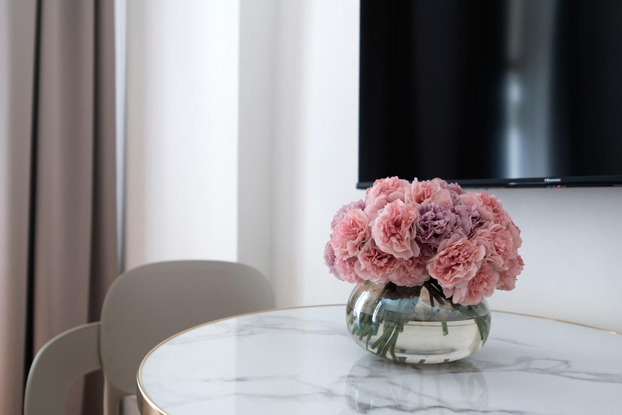 Encore Boutique By Dwellfort Praga