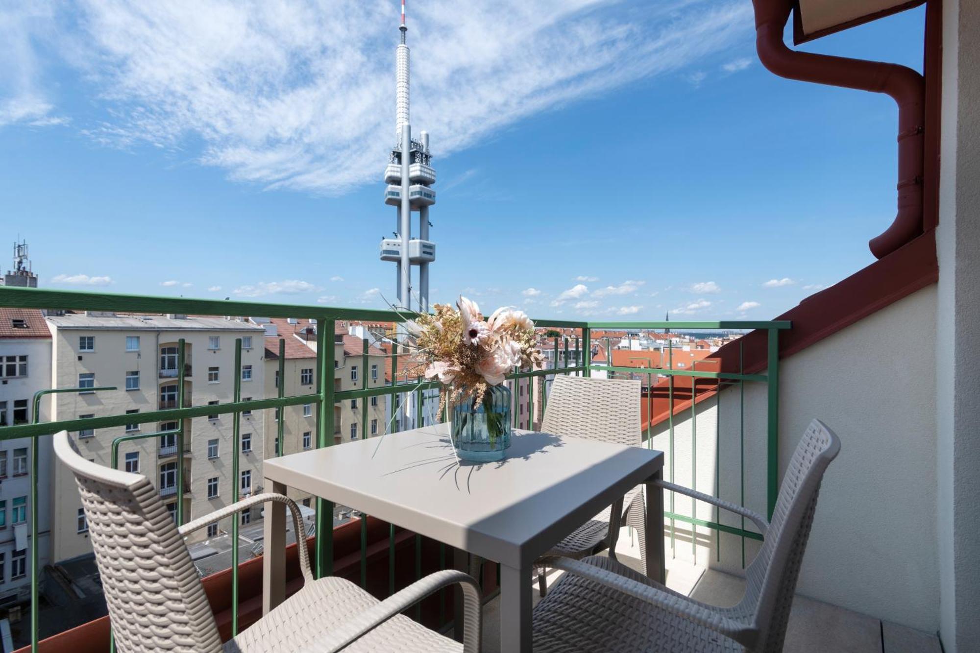 Encore Boutique By Dwellfort Praga