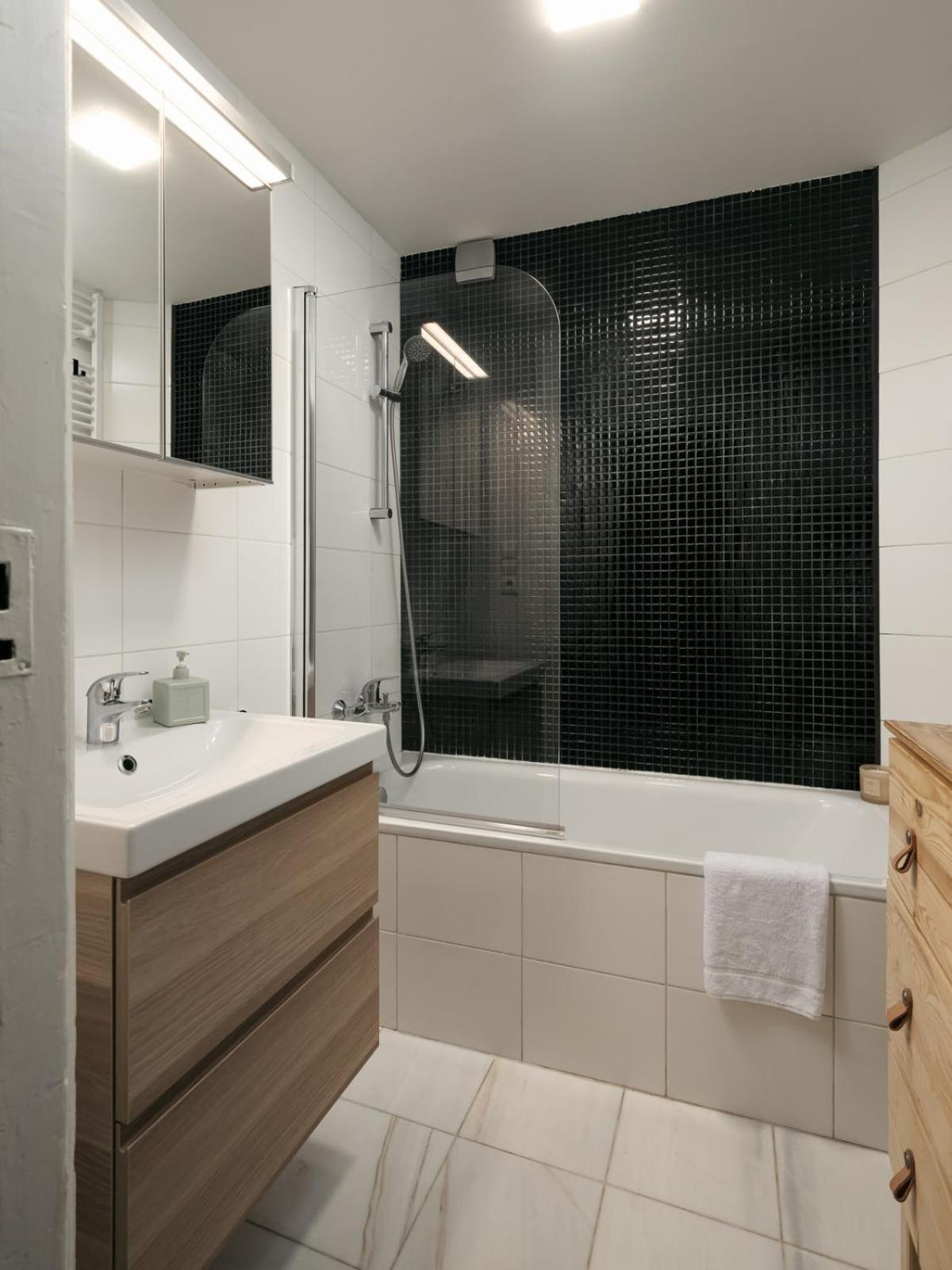Comfortable And Cosy A Few Steps From Dancing House And Naplavka Dance * Prague