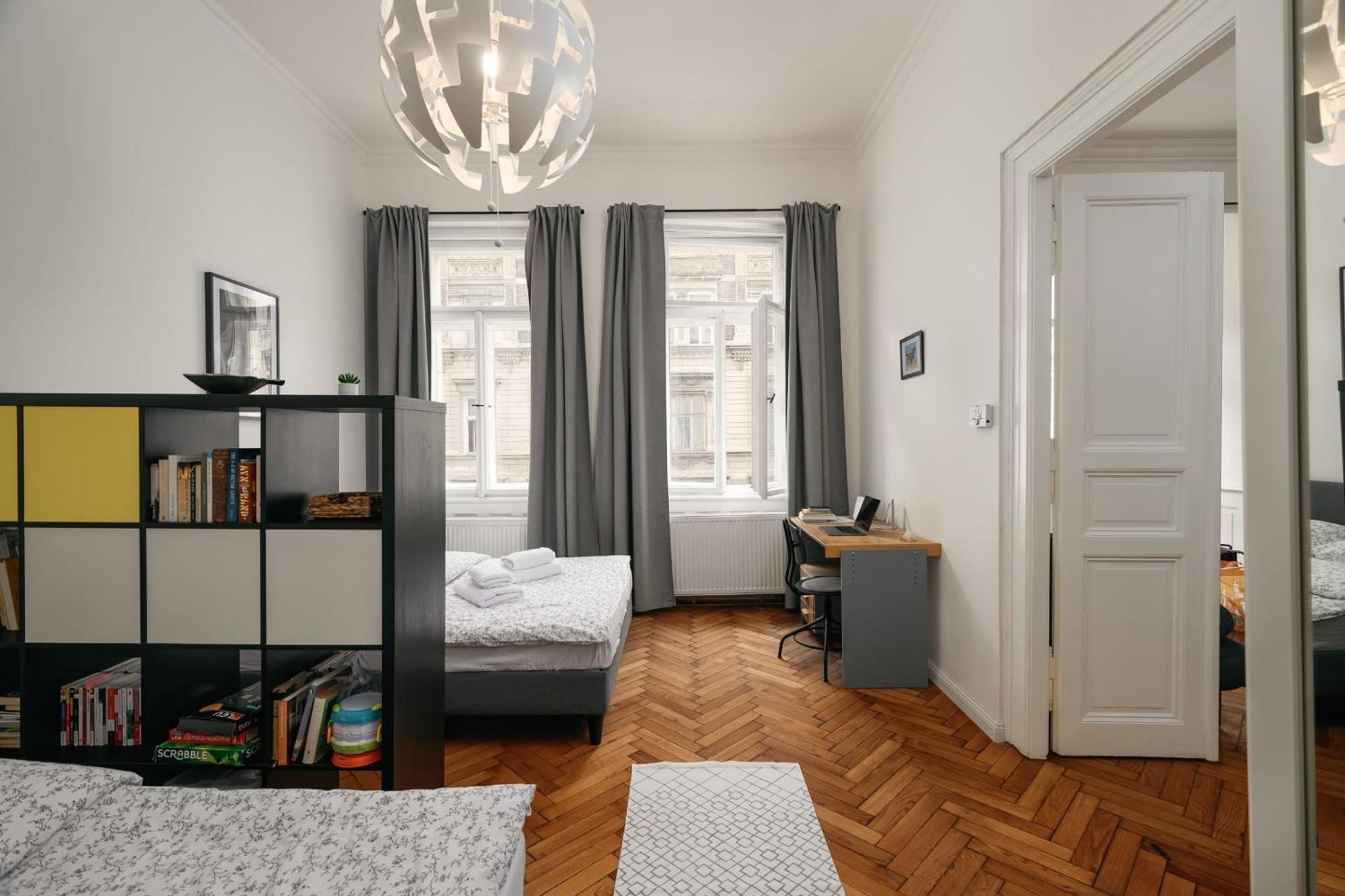 Comfortable And Cosy A Few Steps From Dancing House And Naplavka Dance * Prague