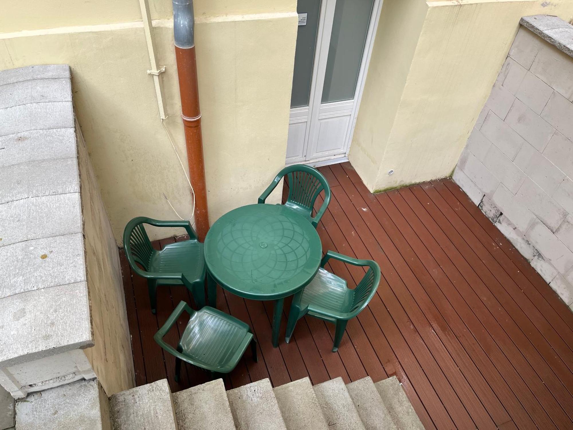 Amazing Zborovska Apartment