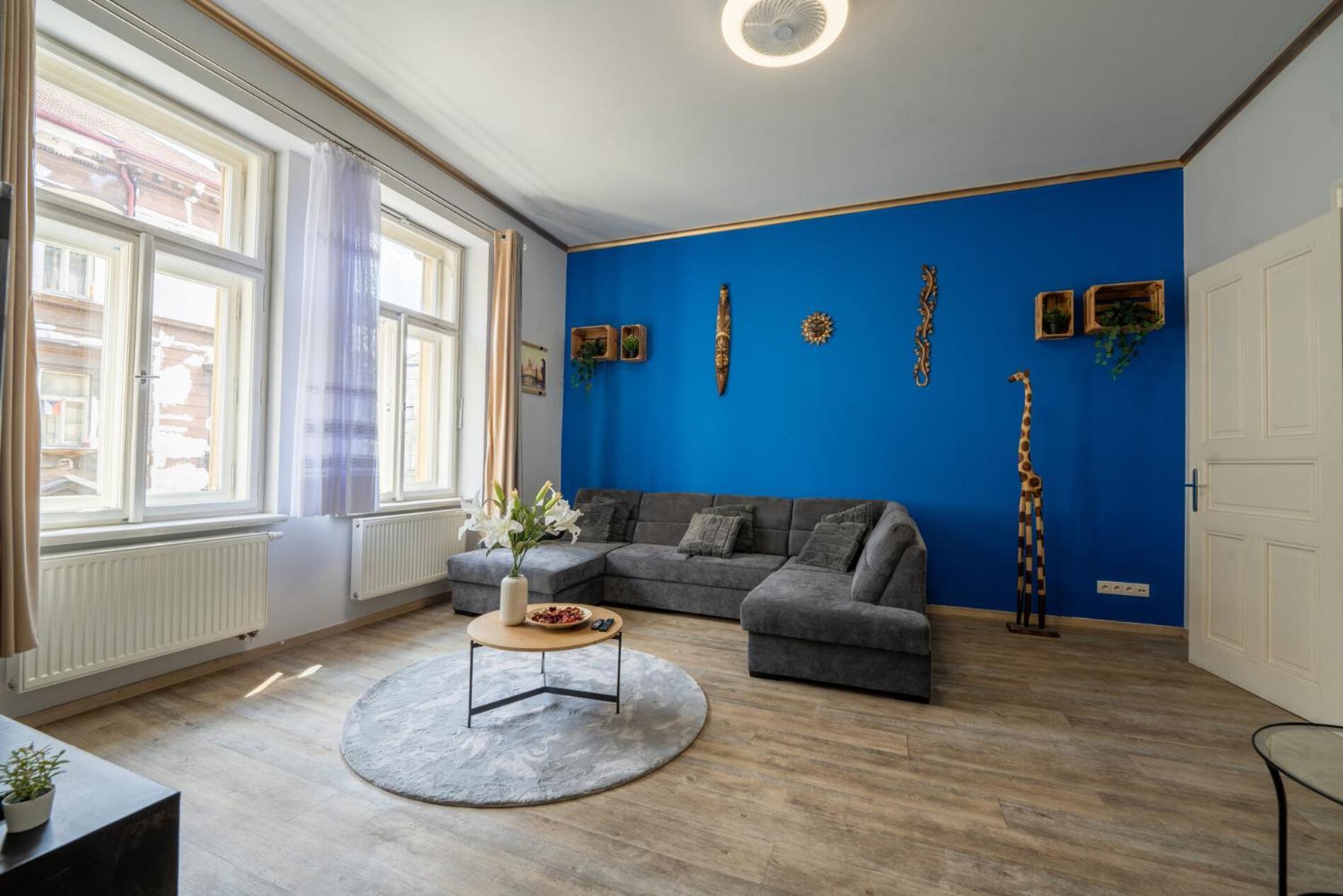 Cozy 3-brd Riverside In Center Apartment Prague