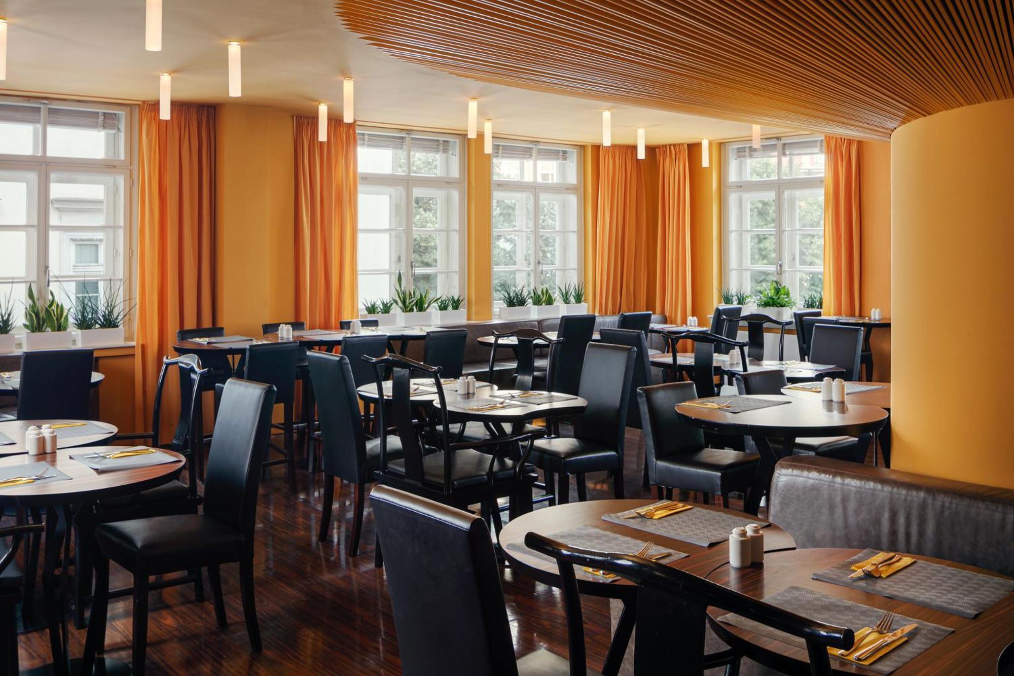 Hotel Perla 4*