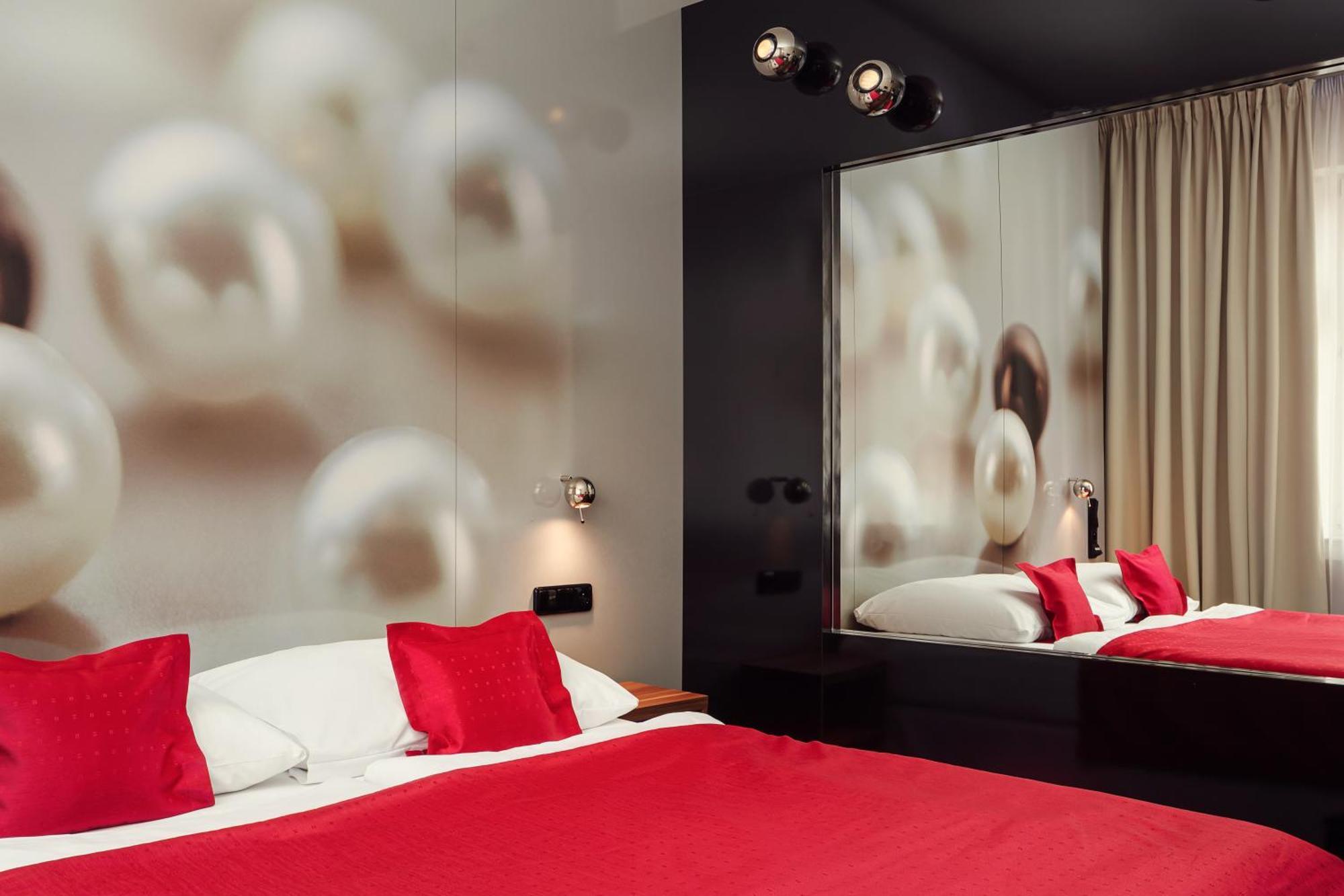 Perla Hotel 4*