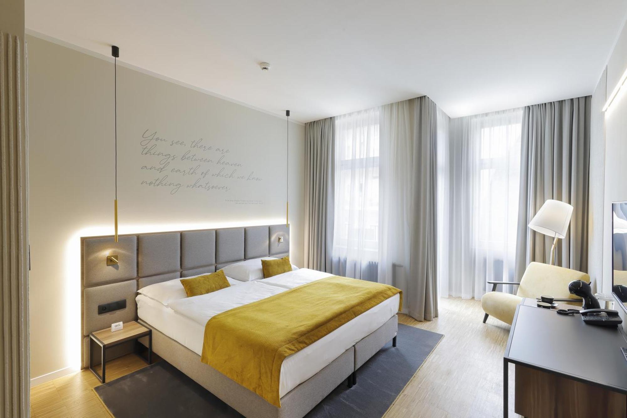 Prokop Square 4* Prague