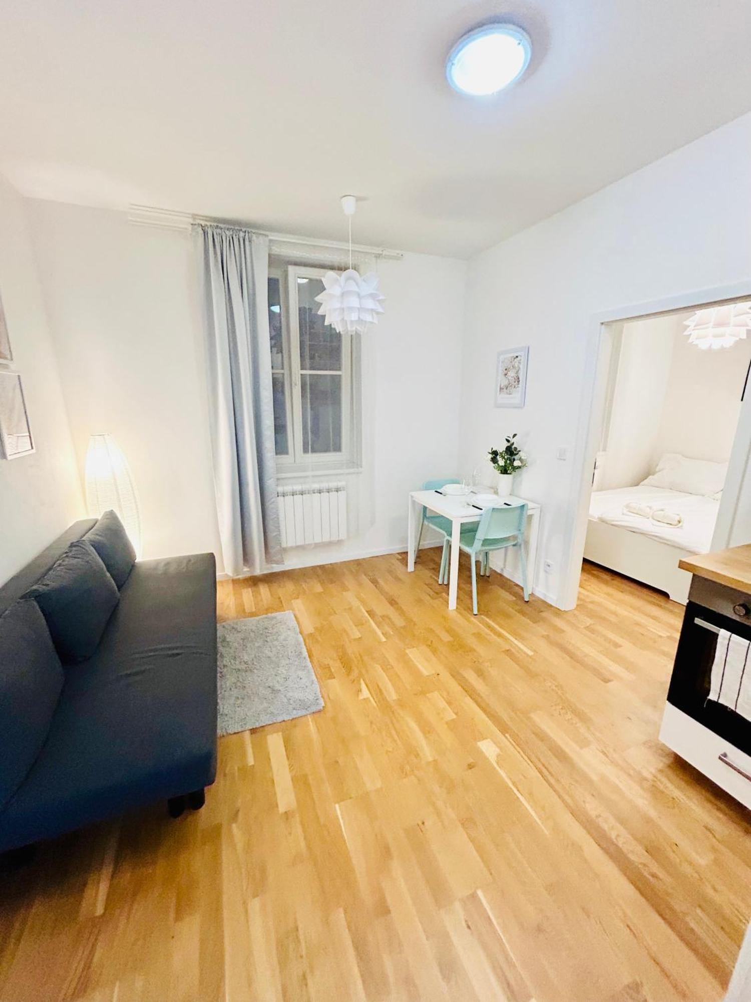 Cozy Design Right Next To Wenceslas Square Apartment Prague