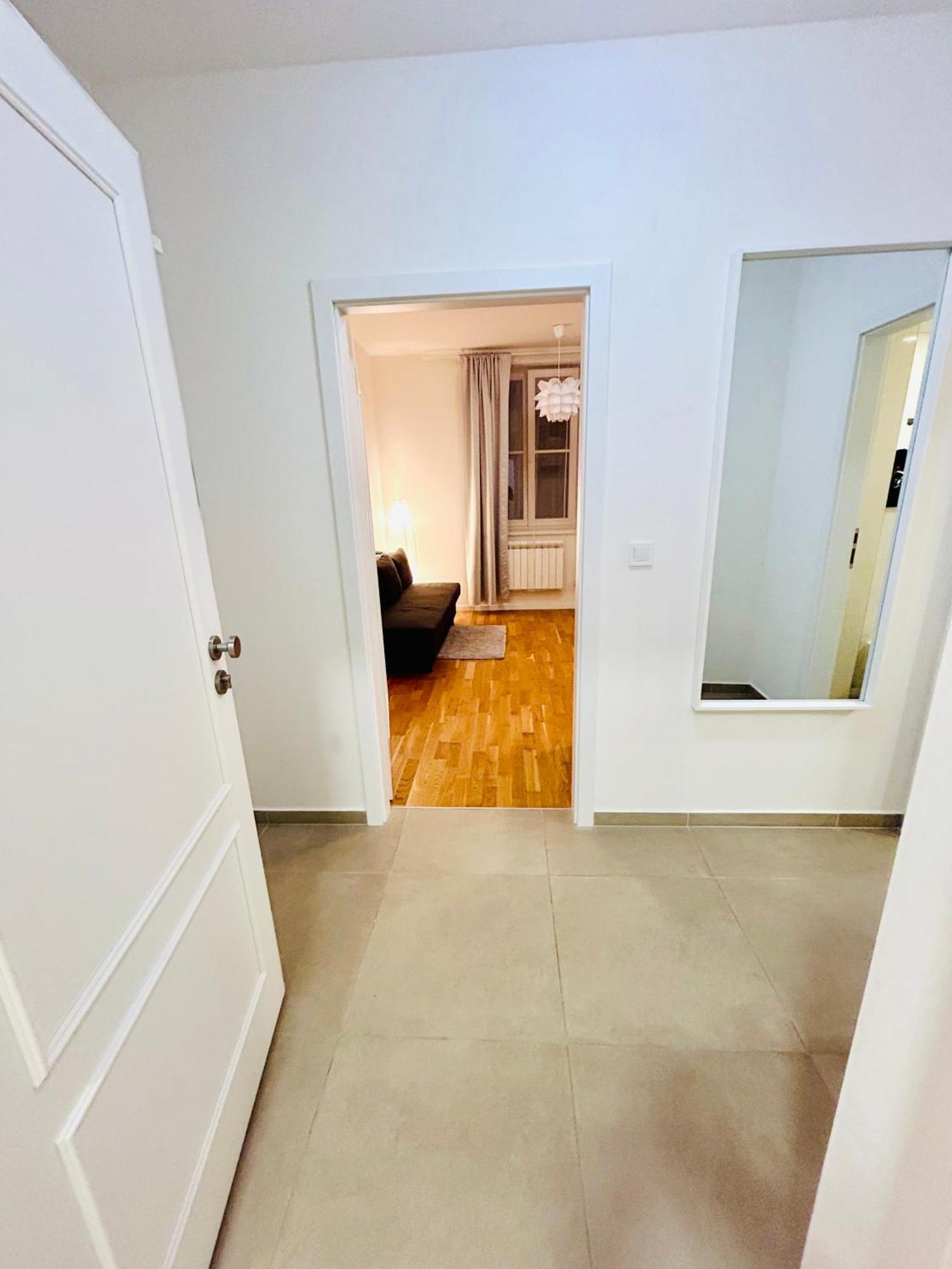 Apartment Cozy Design Right Next To Wenceslas Square *