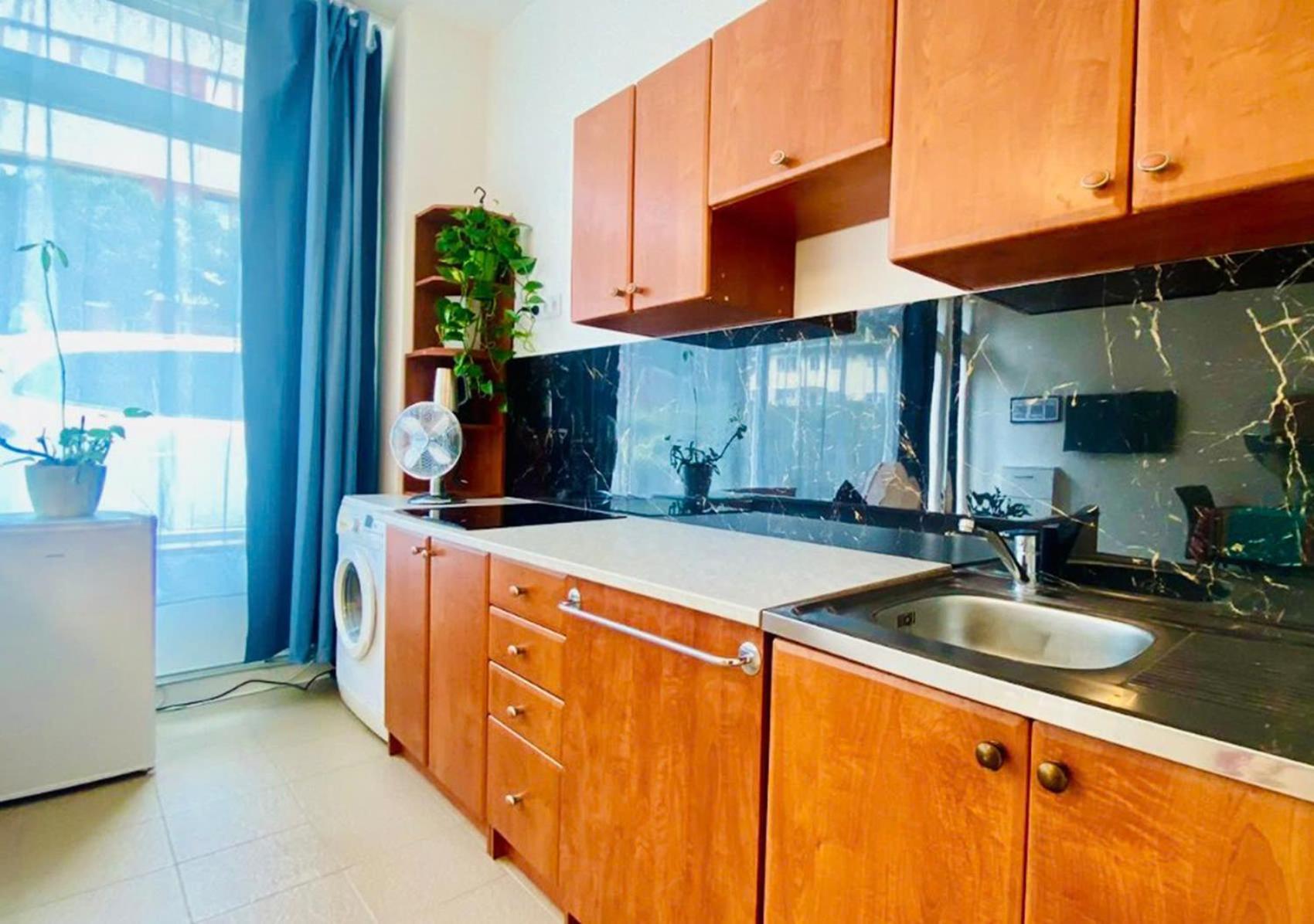 Apartment 2 L Ground Floor Free Parking *