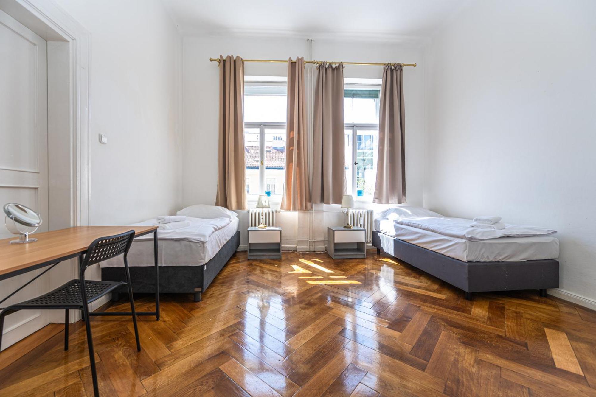 Safarikova 18 Apartment