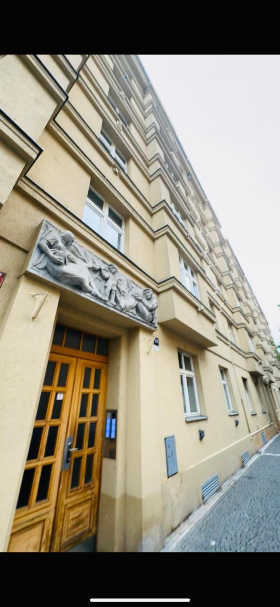 Urban Retreat Apartment Prague