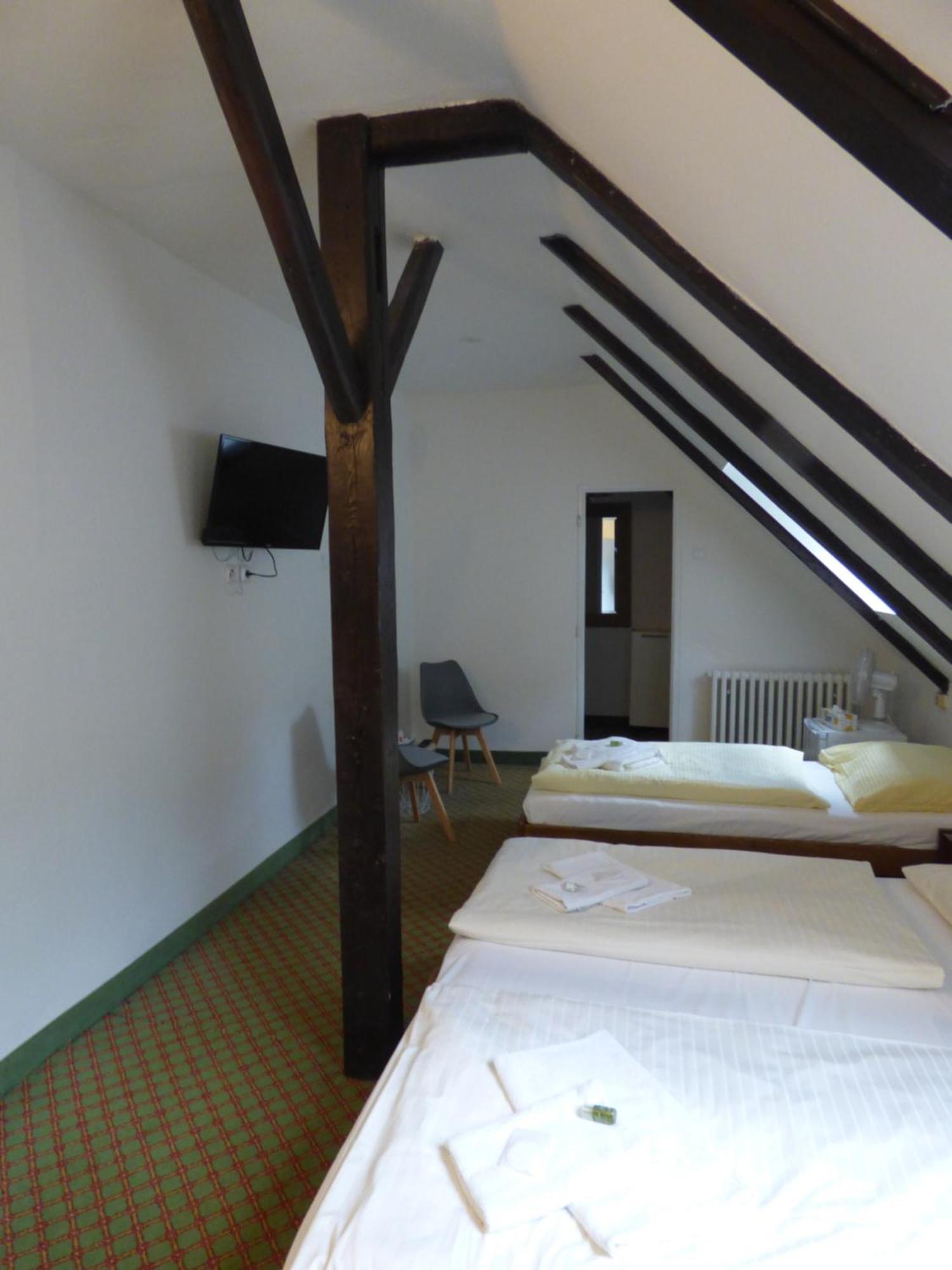 Svornost Hotel