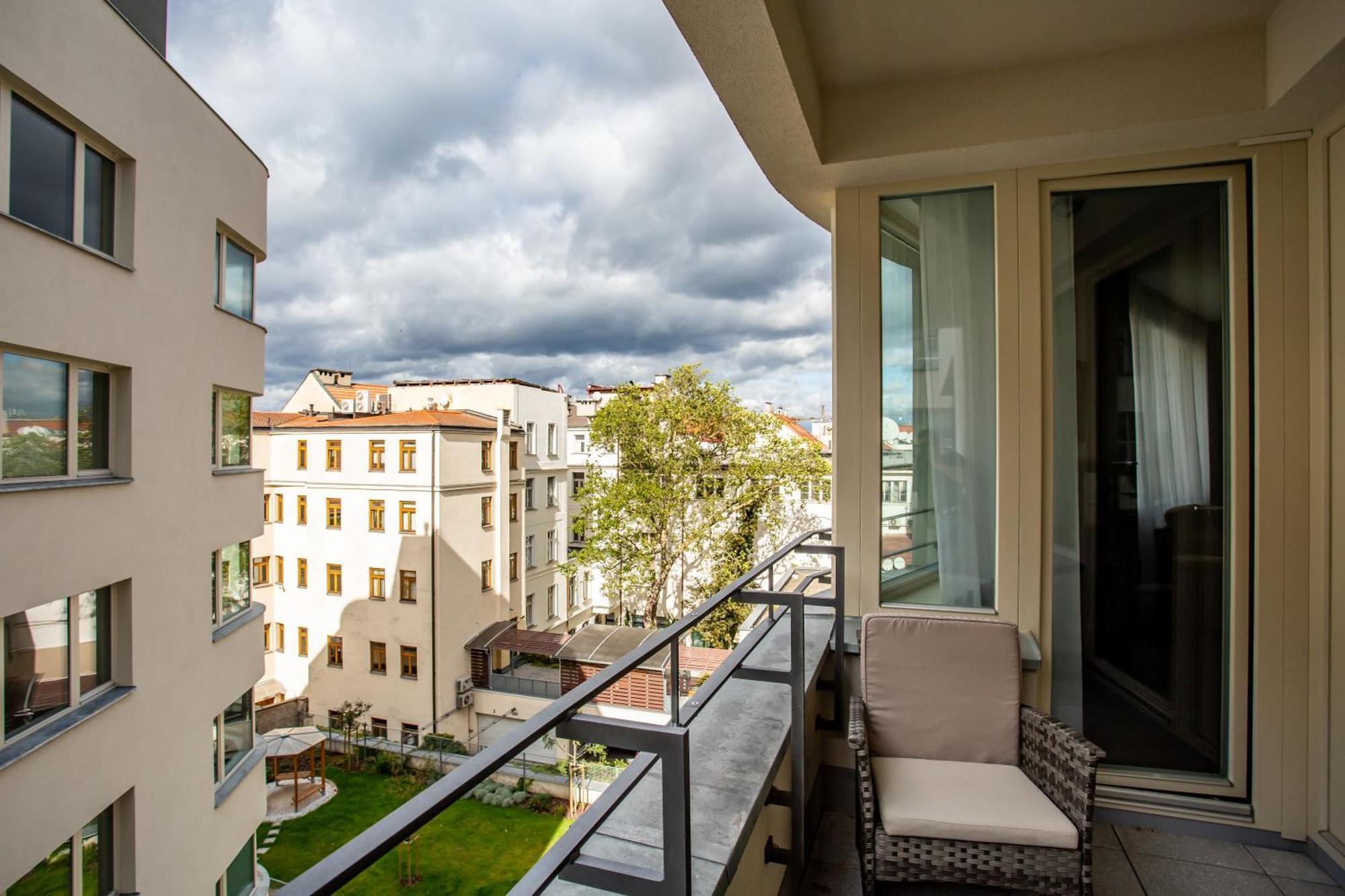 Melody Apartment *