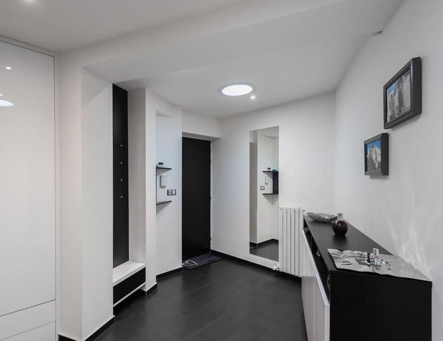 Apartment Luxusni S Terasou A Garazi Prague