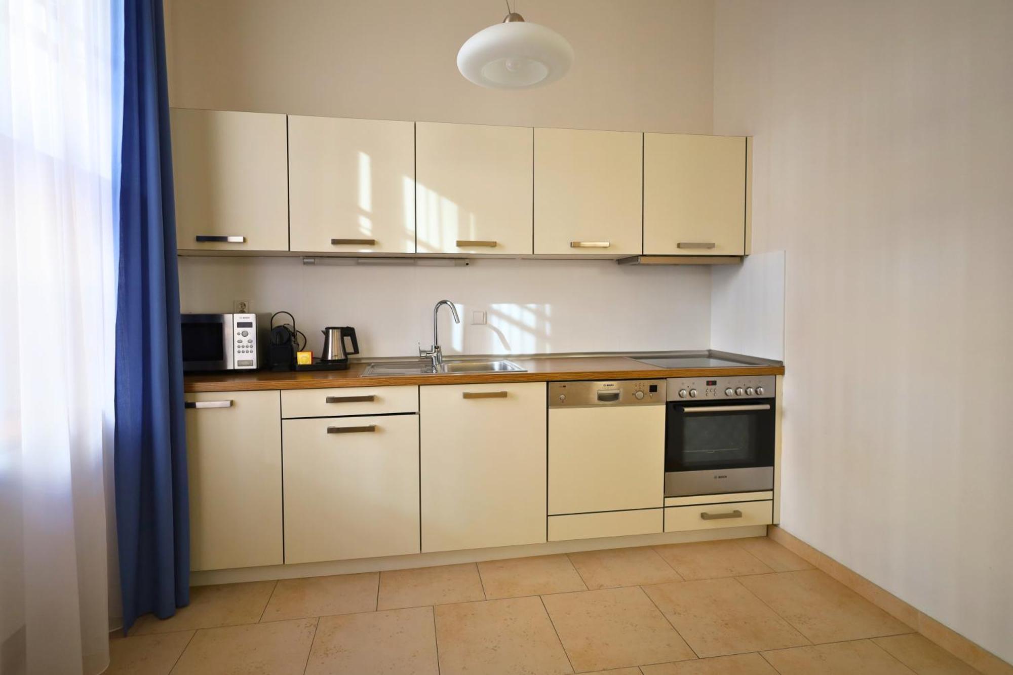 Rezidence Ostrovni Aparthotel 4*