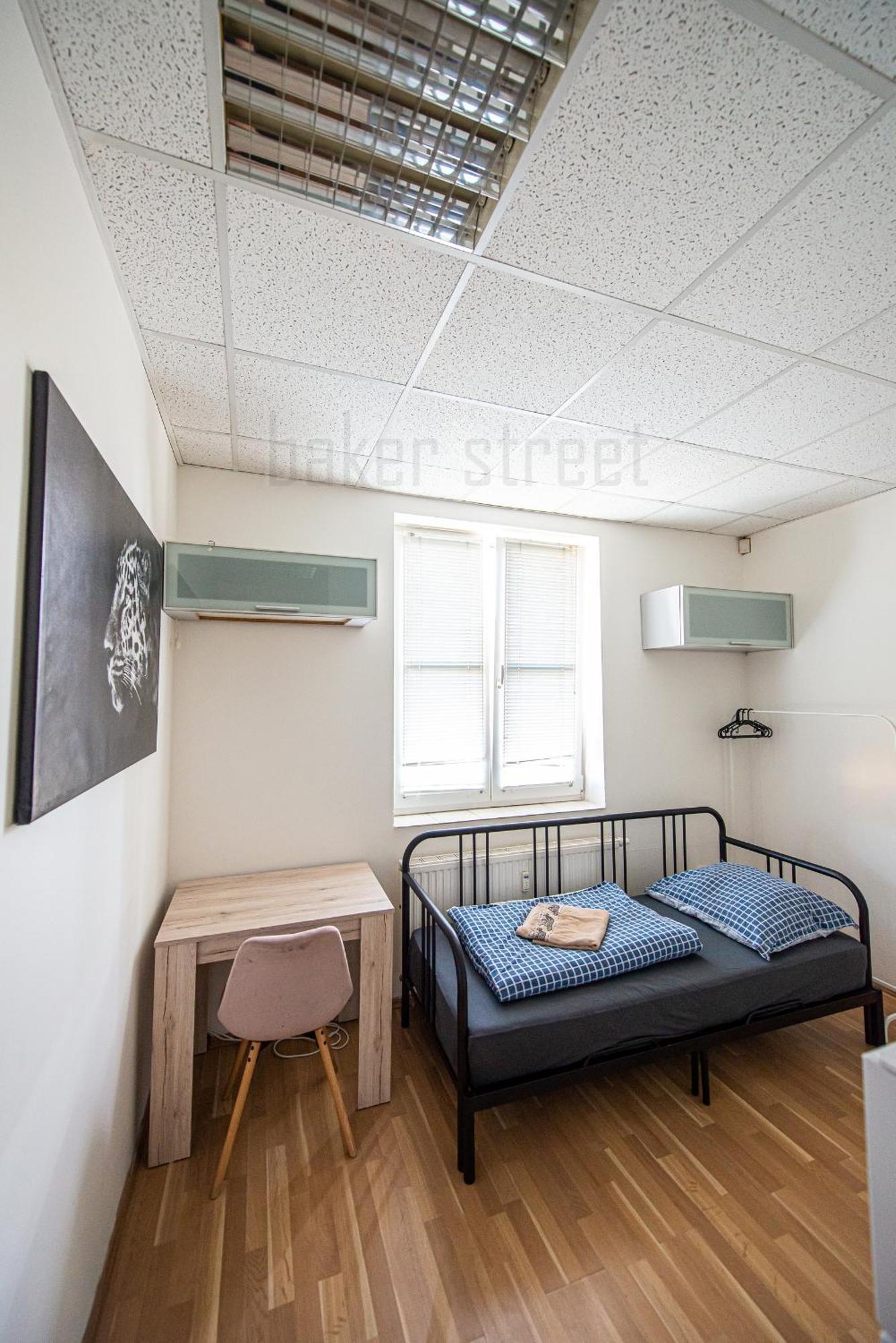 Appartement Snug Close To Metro Palmovka *