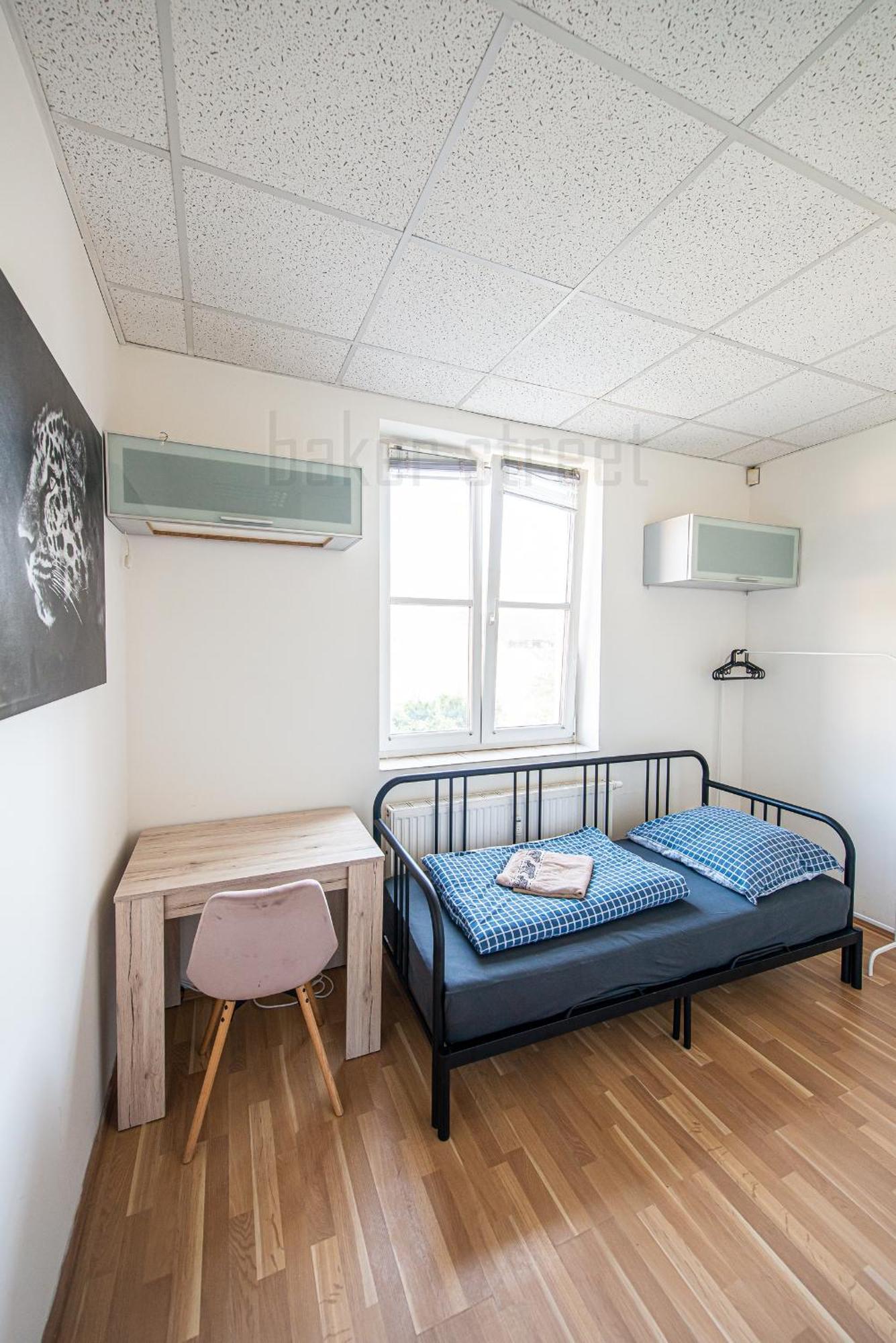 Appartement Snug Close To Metro Palmovka *