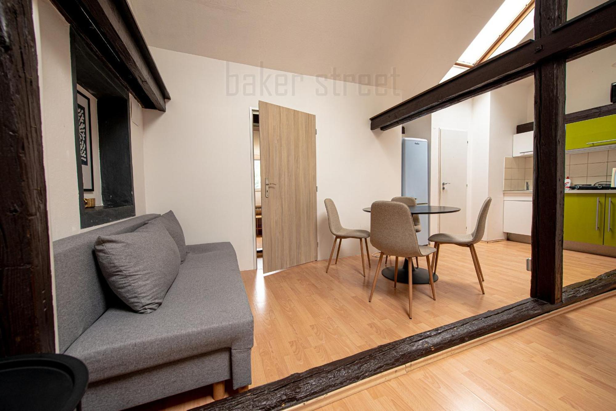 Attic 3 Bedrooms With 2 Bathrooms * Prague