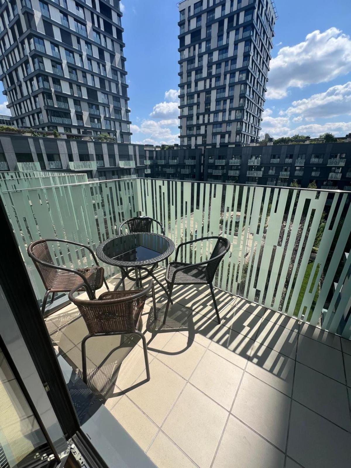 In Garden Towers Apartment Prague