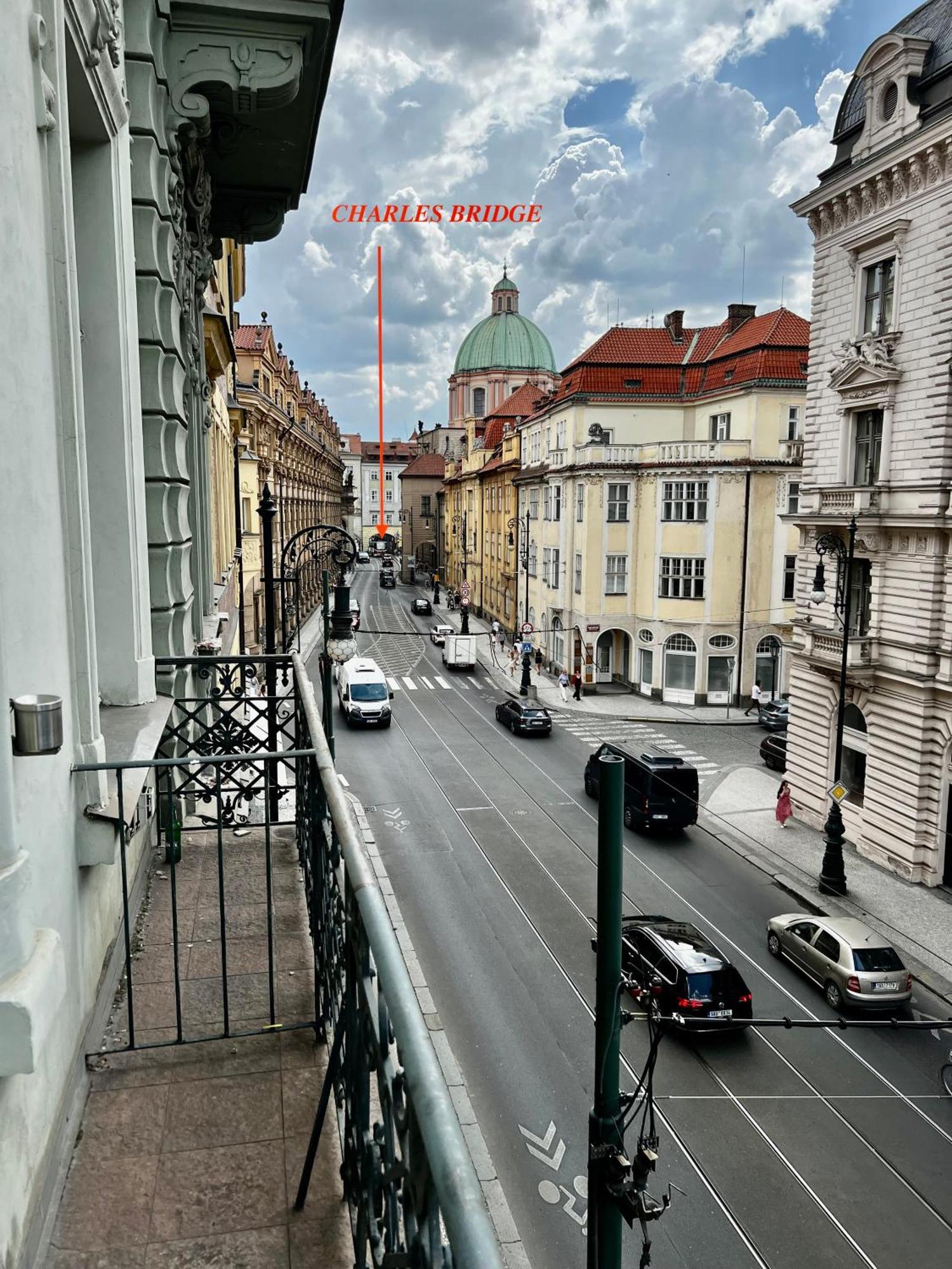 Apartment Four Reasons Prague