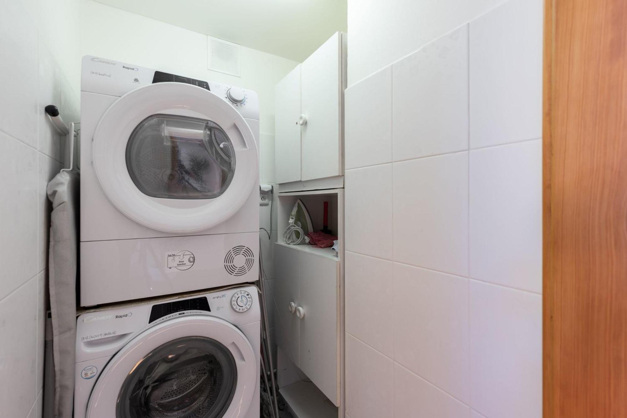 Apartamento Stylish 2-level Near The National Theatre *
