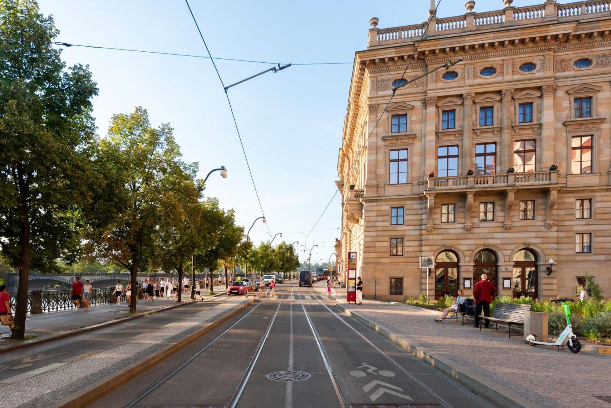 Stylish 2-level Near The National Theatre * Praga