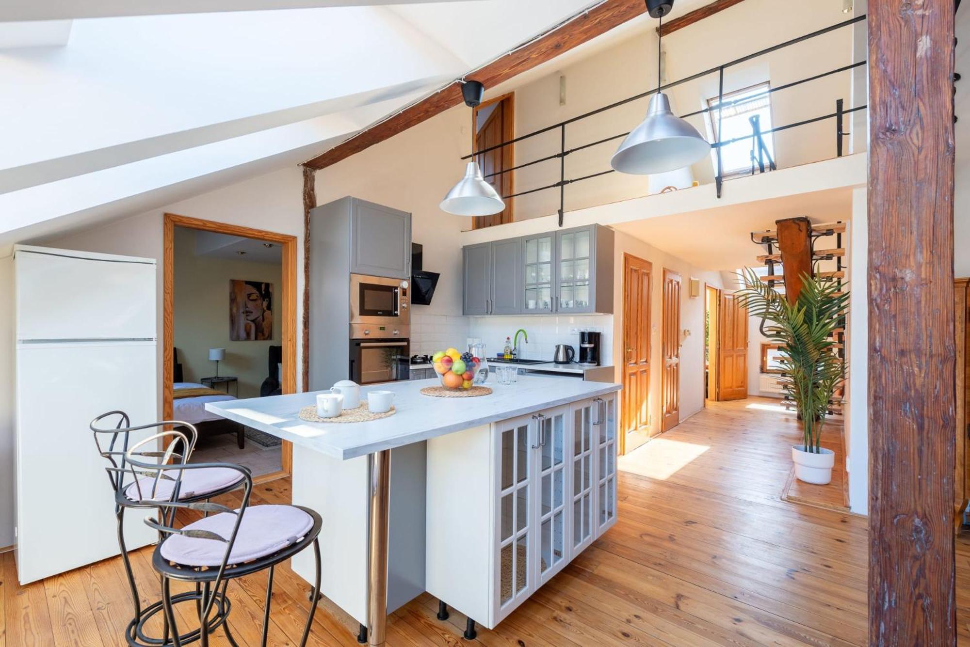 Apartamento Stylish 2-level Near The National Theatre *