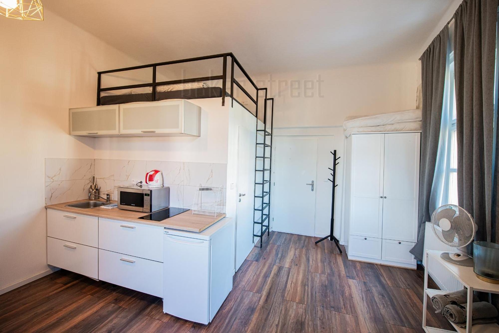 Apartment Stylish With Bunk Bed