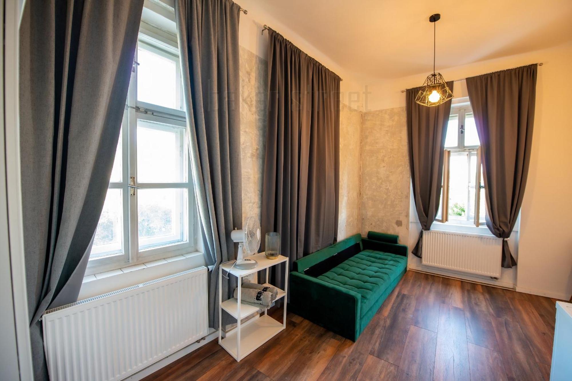 Stylish With Bunk Bed Prague