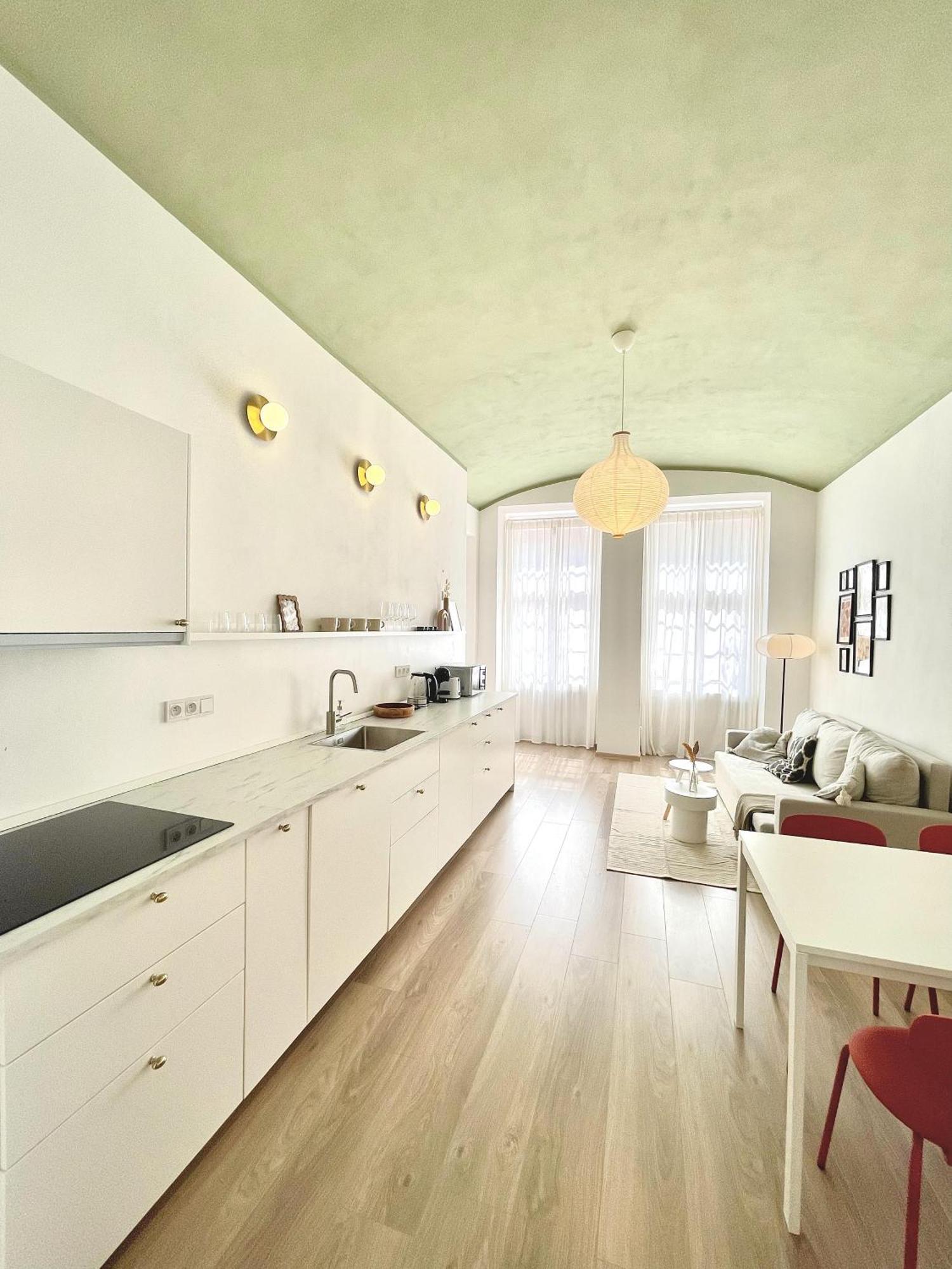 Apartment Cozy, Natural Ground Base Apartment, *