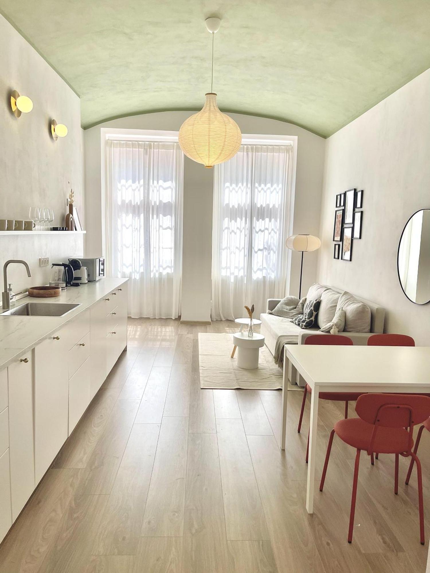Apartment Cozy, Natural Ground Base Apartment,