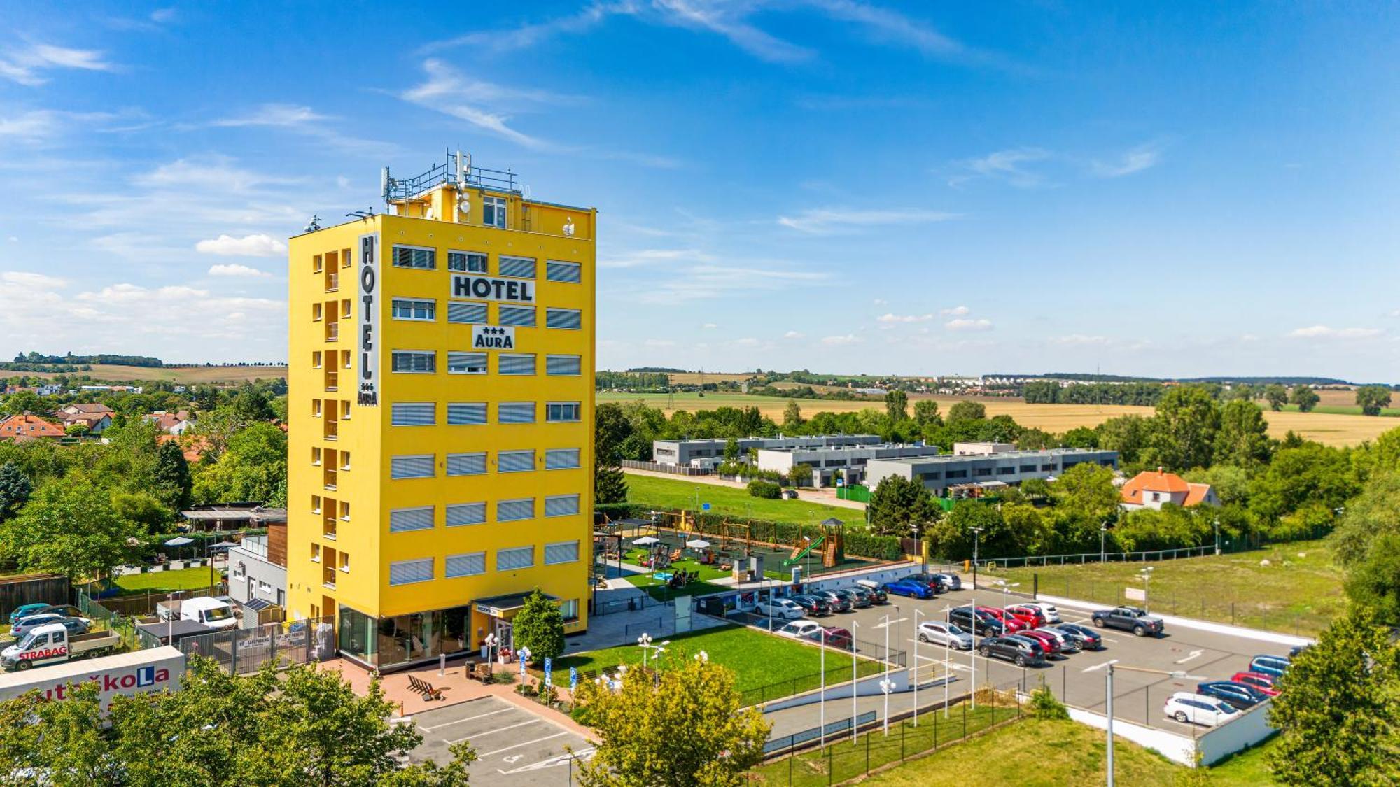 Hotel Aura Design & Garden Pool 3*
