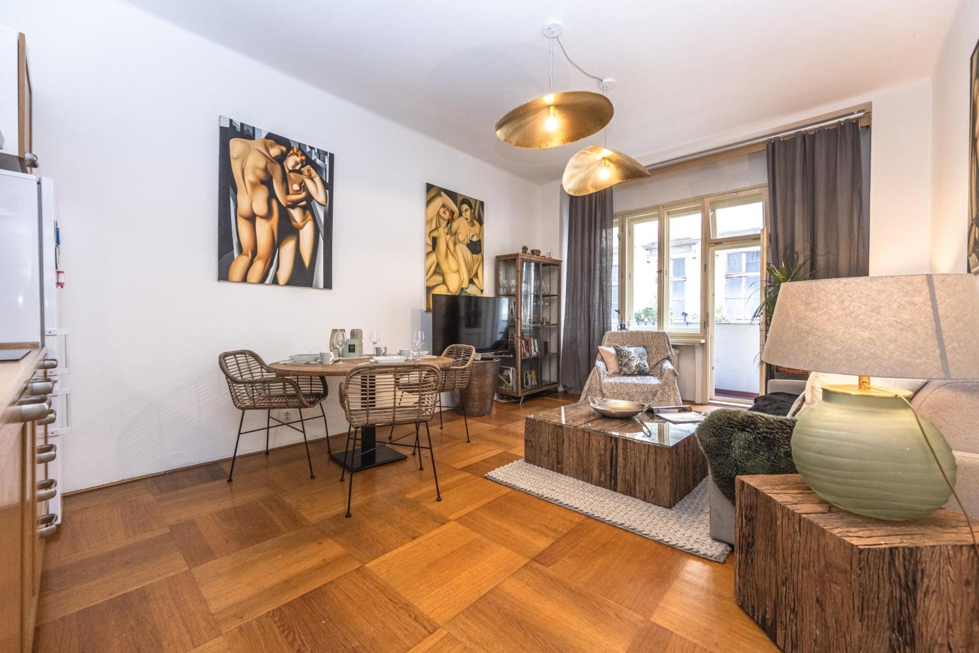 Wishlist Residences - National Theatre Prague