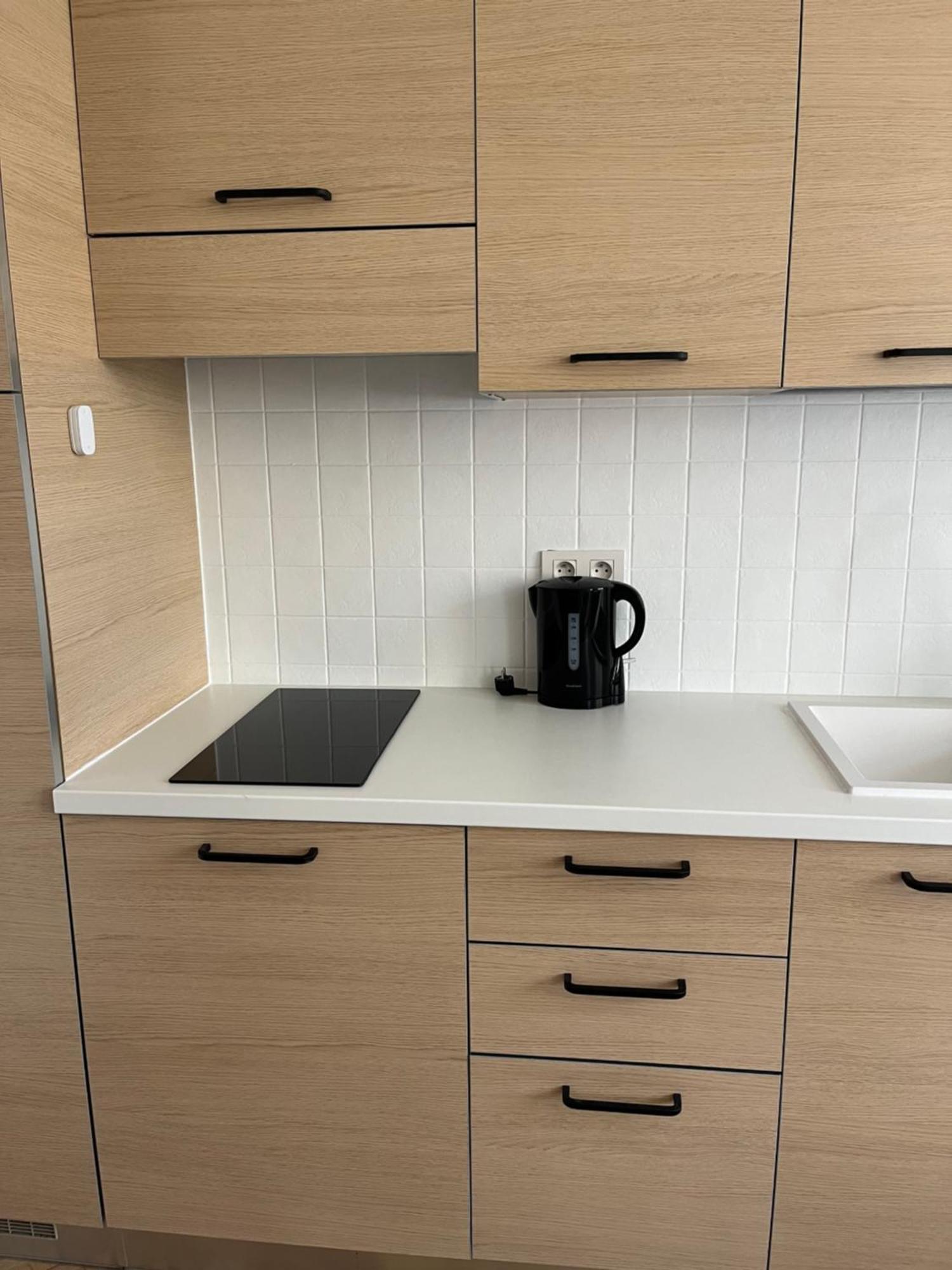 Brand New Studio In The Center Apartment *