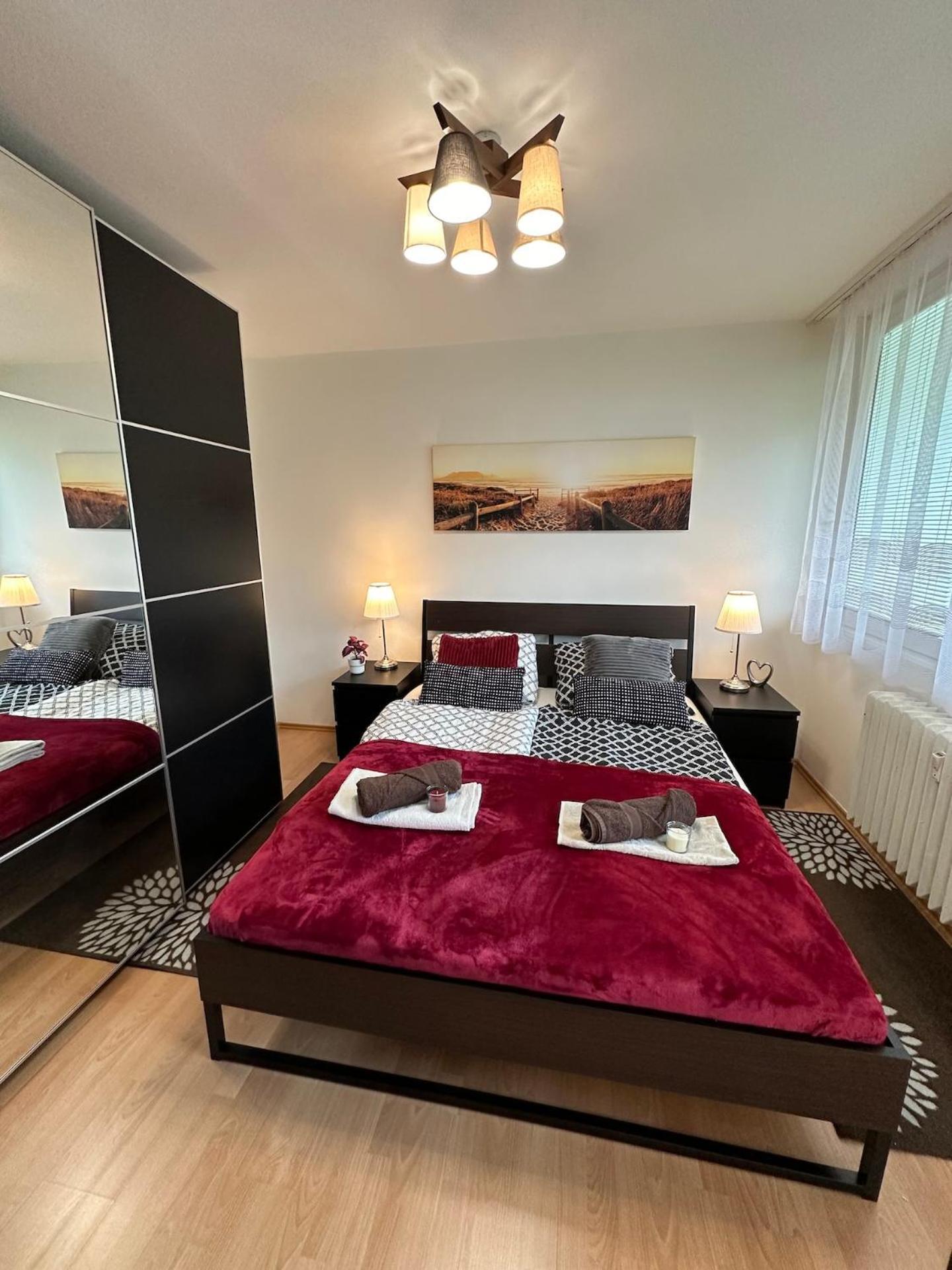 Cozy Near Centre Apartment *