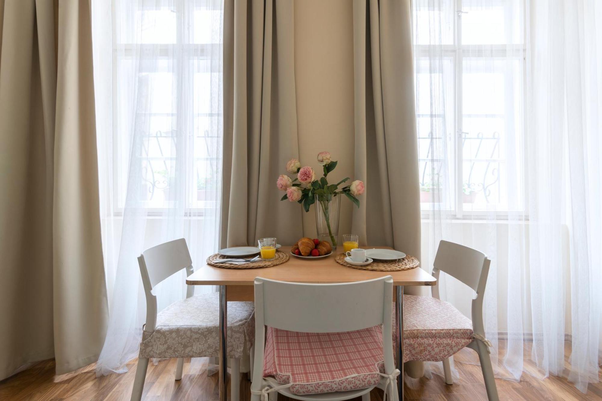 Siesta Apartment *