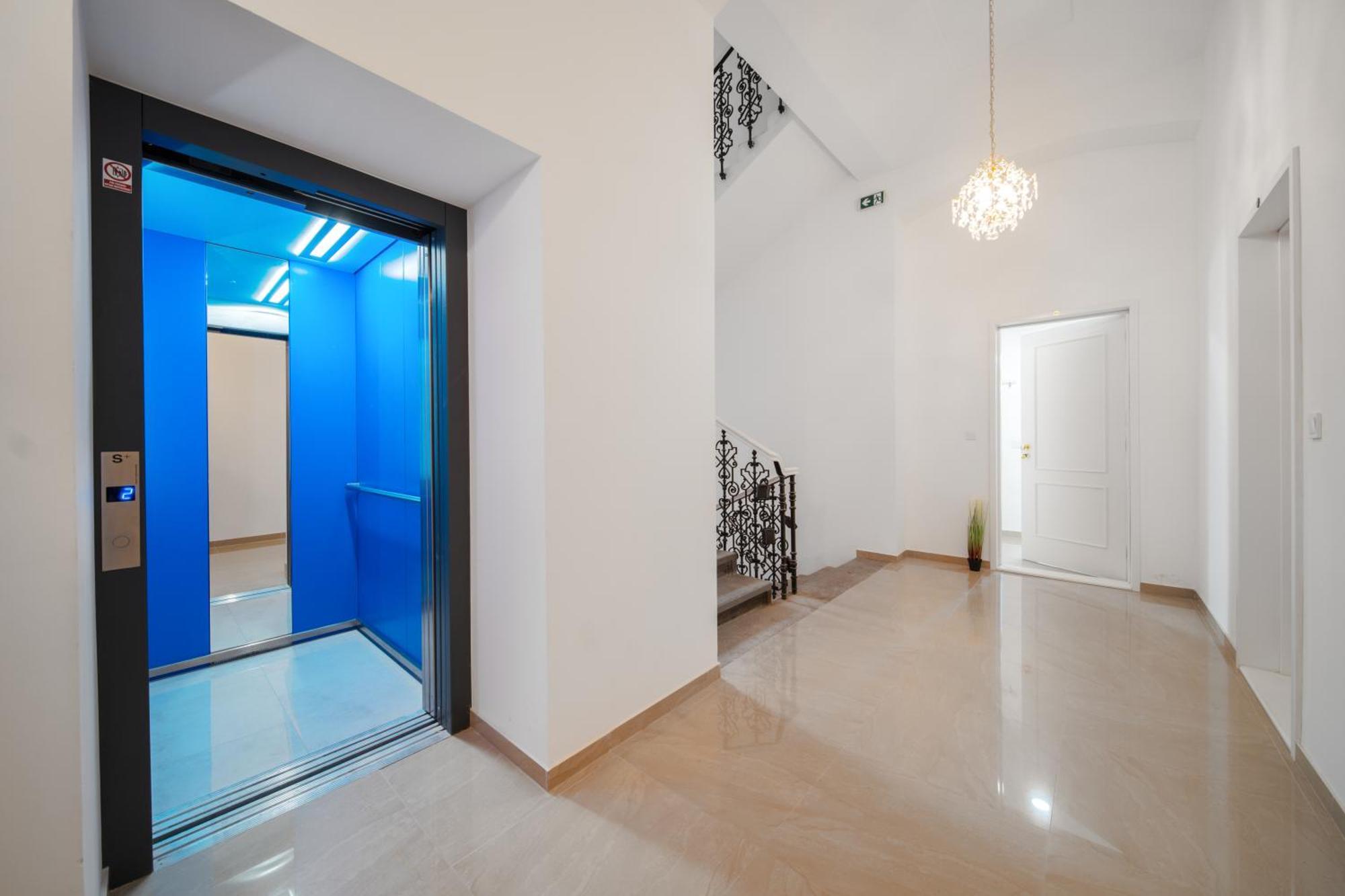Cavallo Business 2bd * Prague
