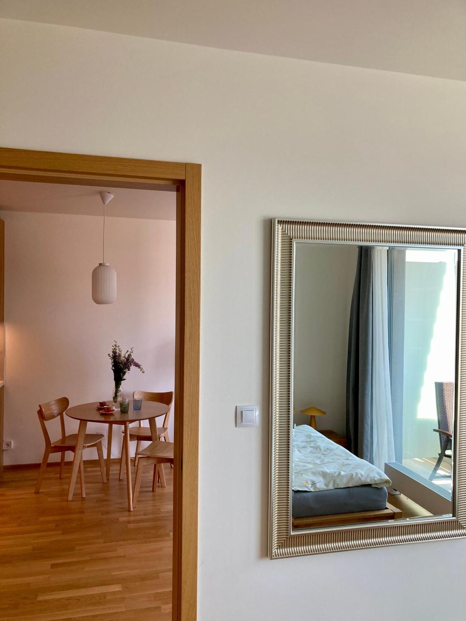 Charming With A Balcony In A Great Location