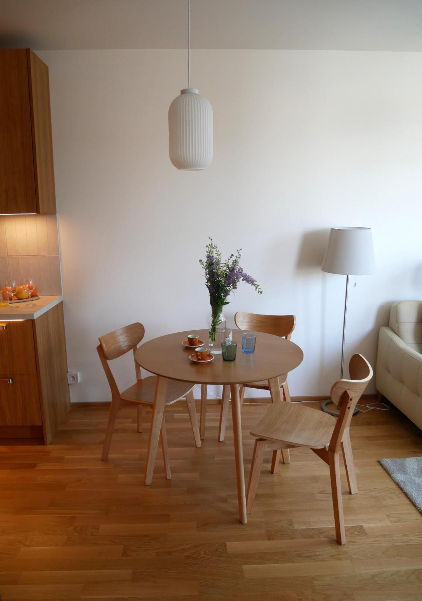 Charming With A Balcony In A Great Location Prague