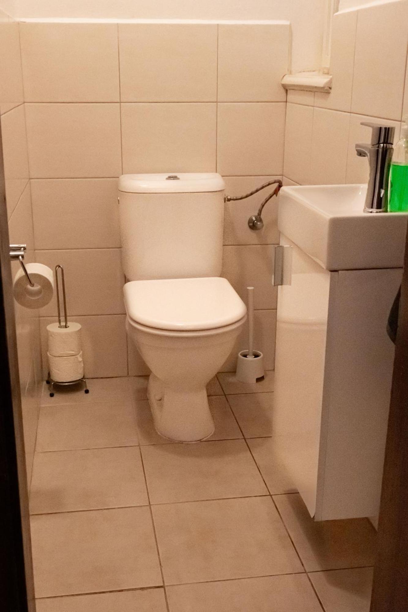 Apartments In Mala Strana - 10 Minutes From Charles Bridge * Prague