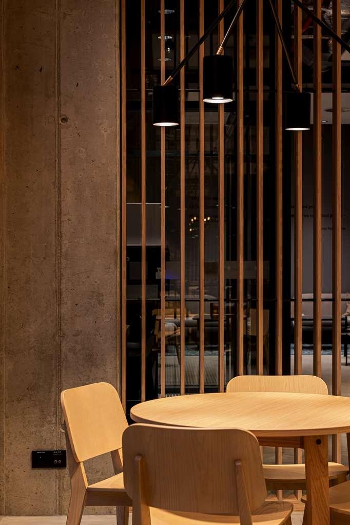 Hotel Zleep Prague