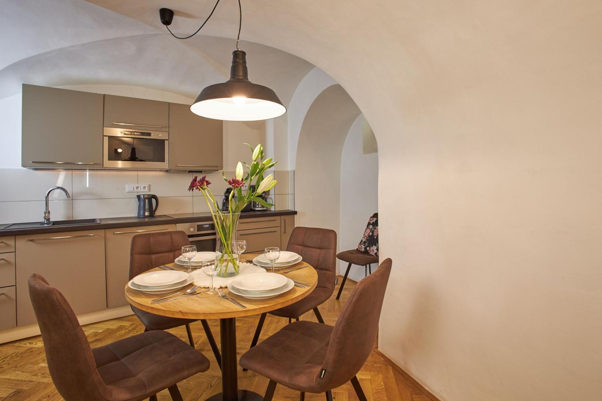 Lazenska N4 Apart Otel Prag