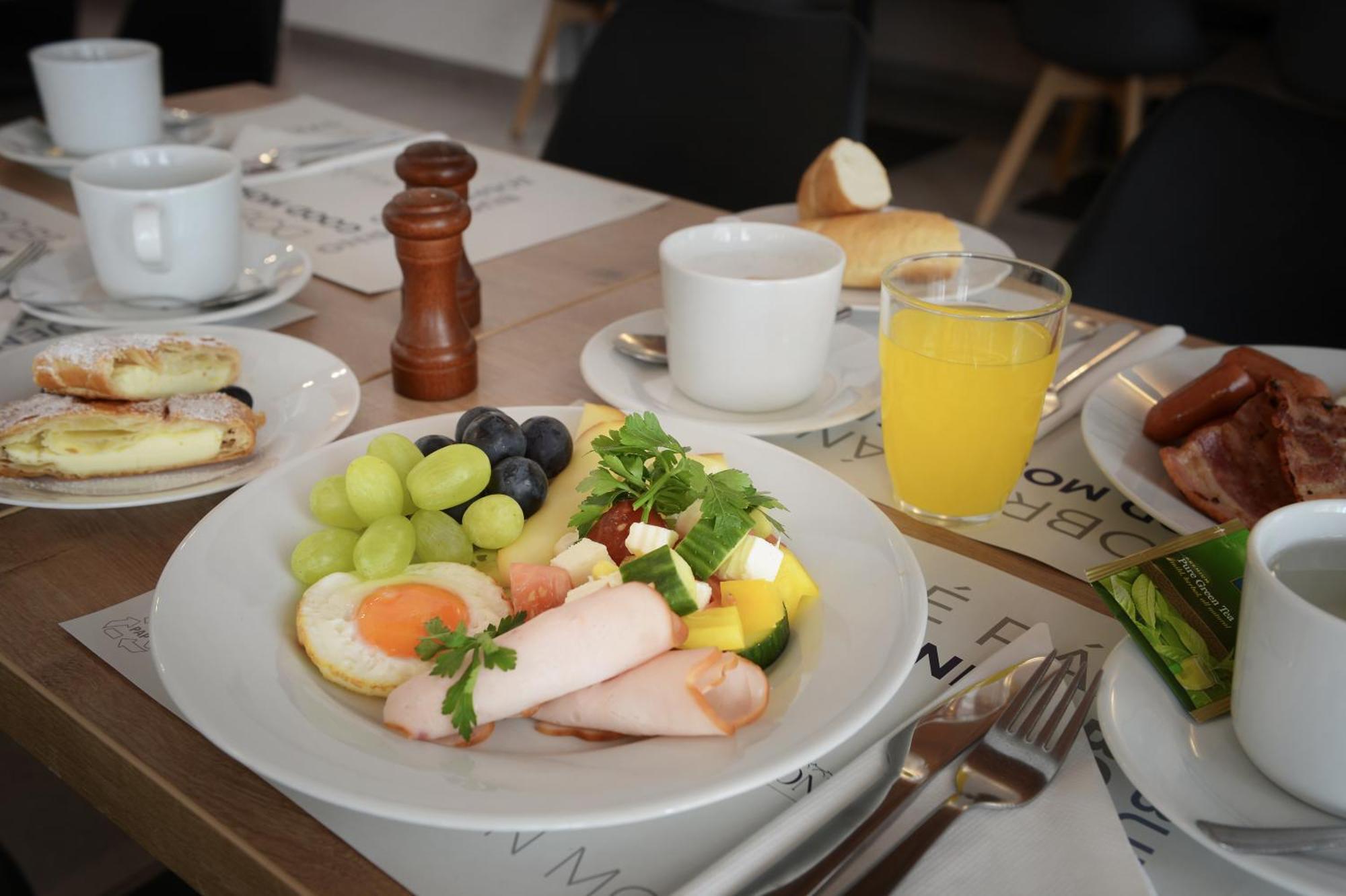 Hotel Season Prague