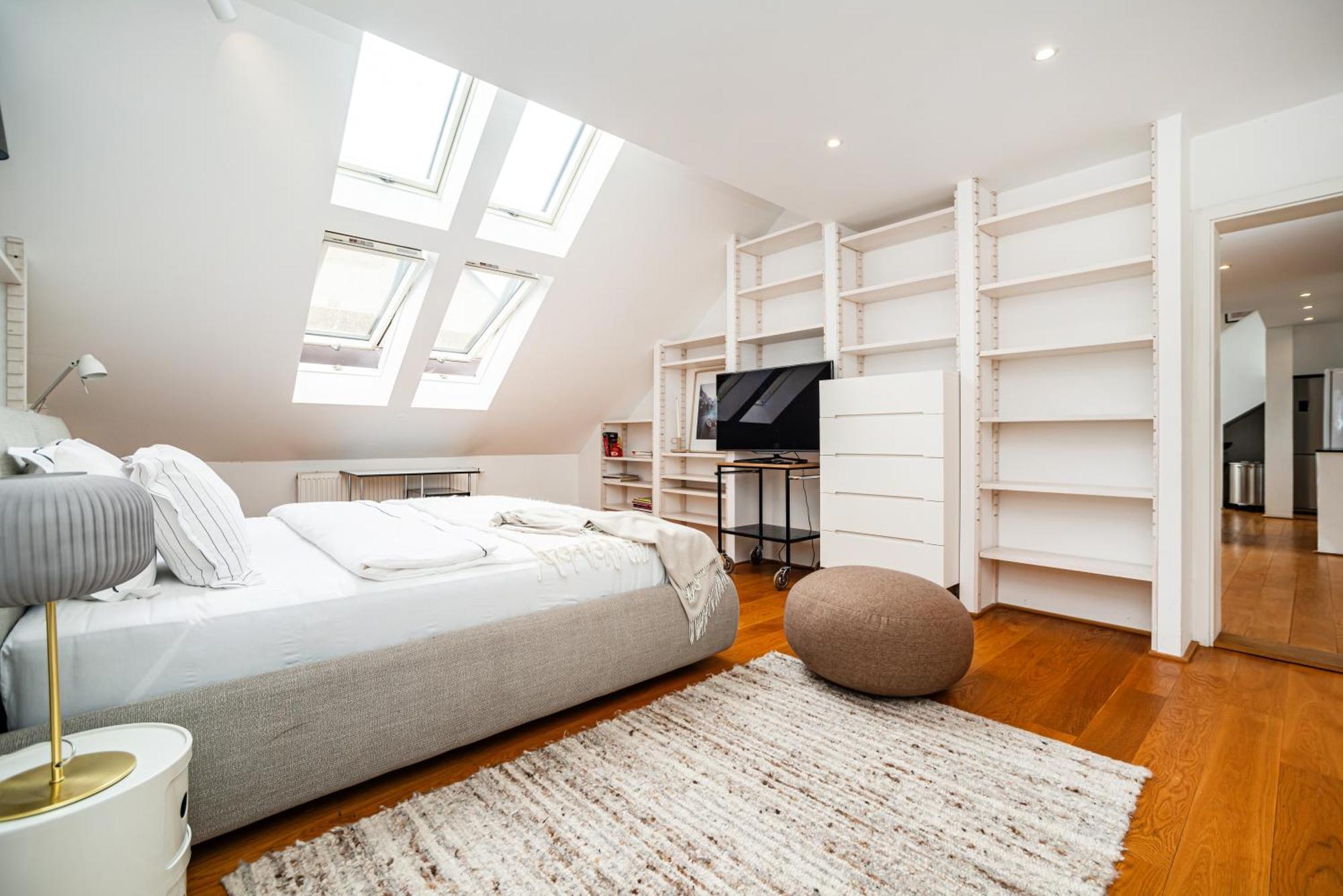 Daire Luxurious 3bed Very Spacious In The Area