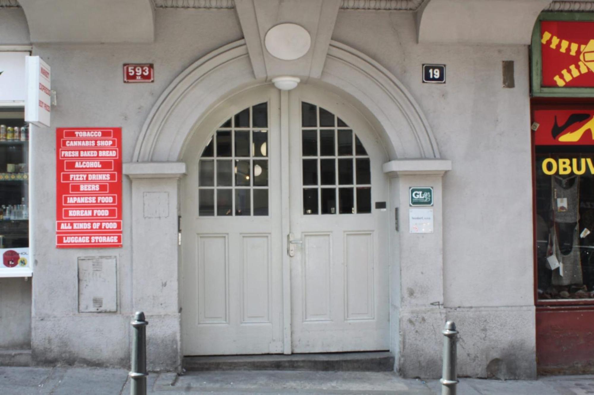 Hostel Alba