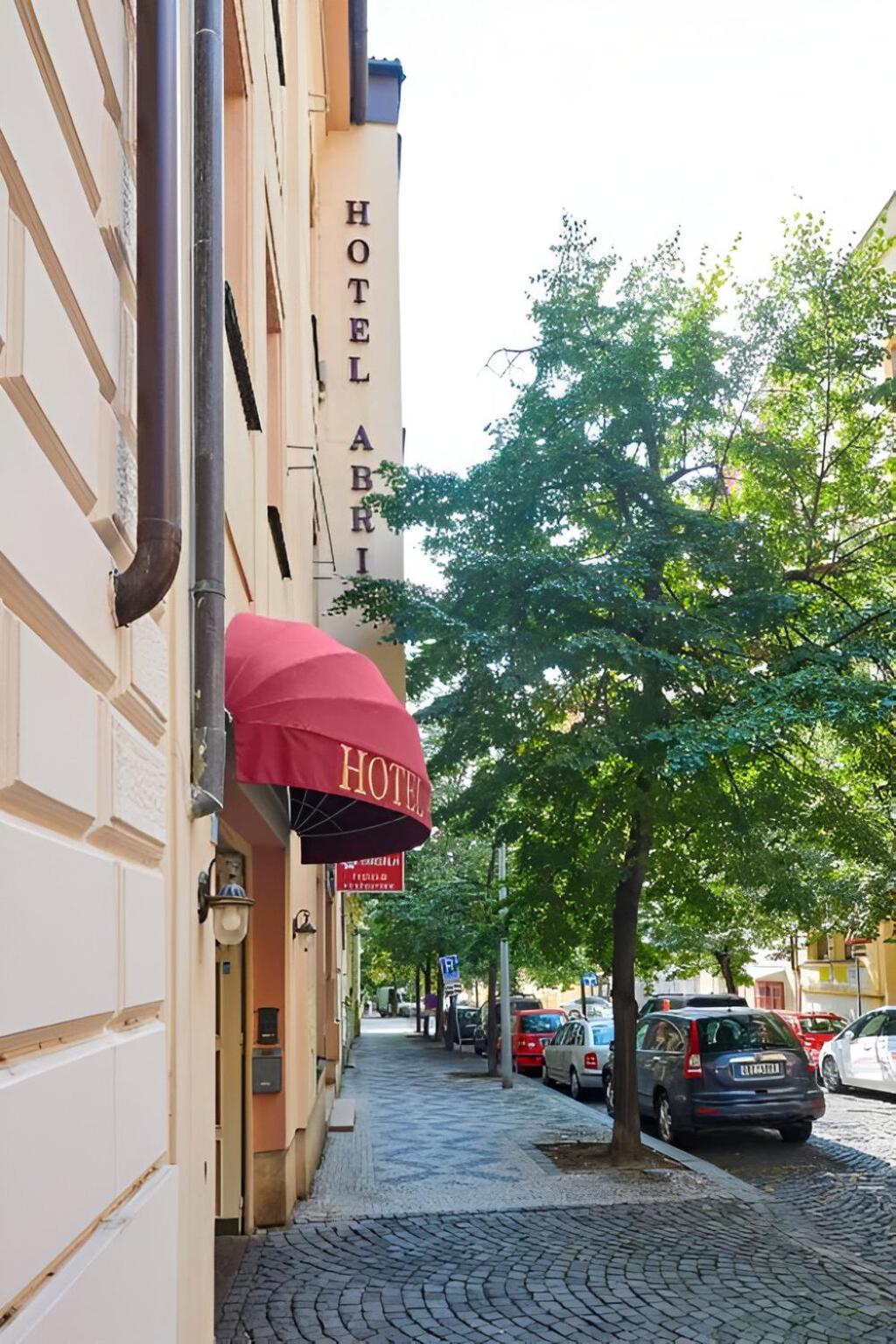 Abri Apartment