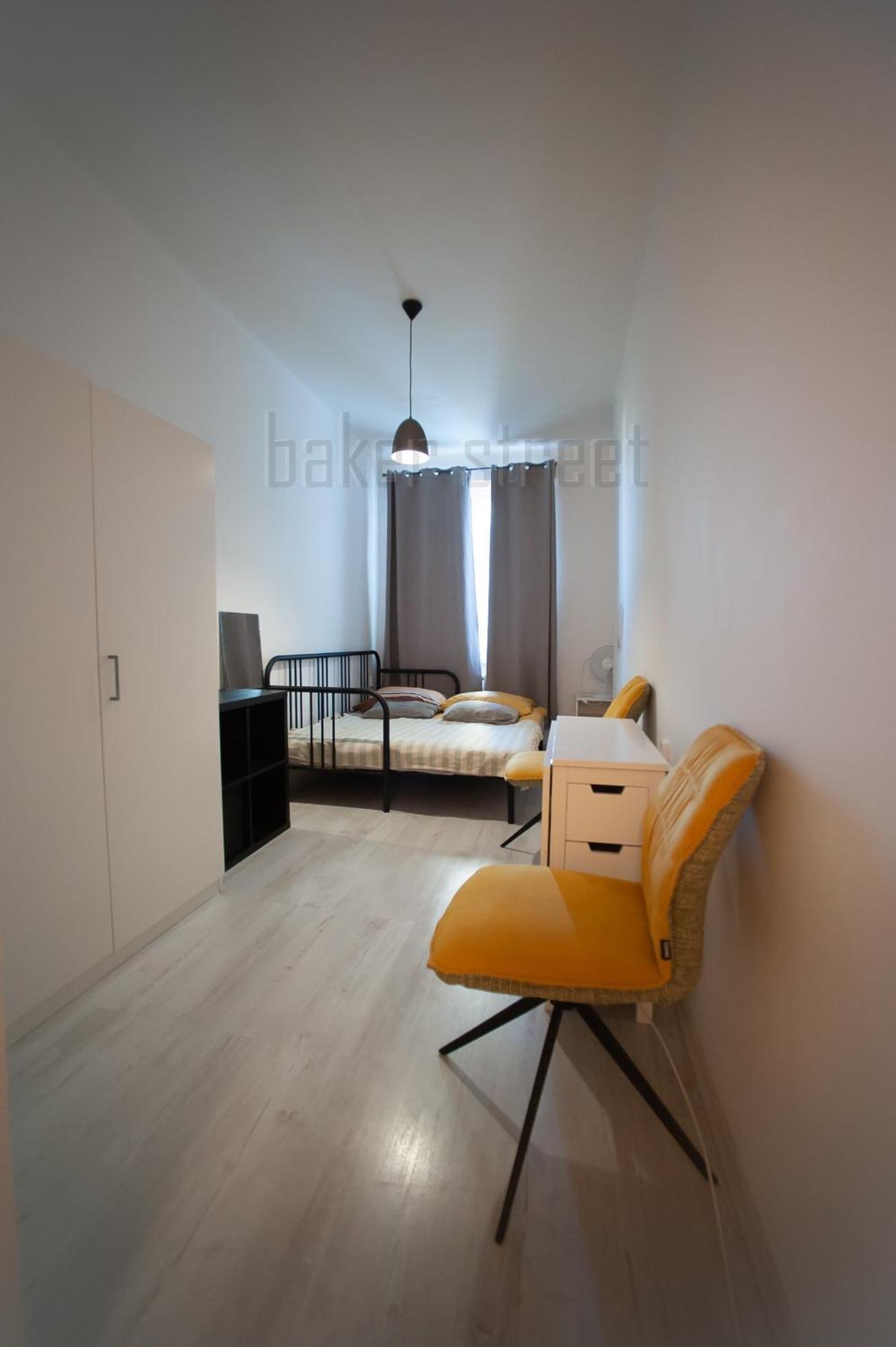 One Bedroom Close To Castle Daire